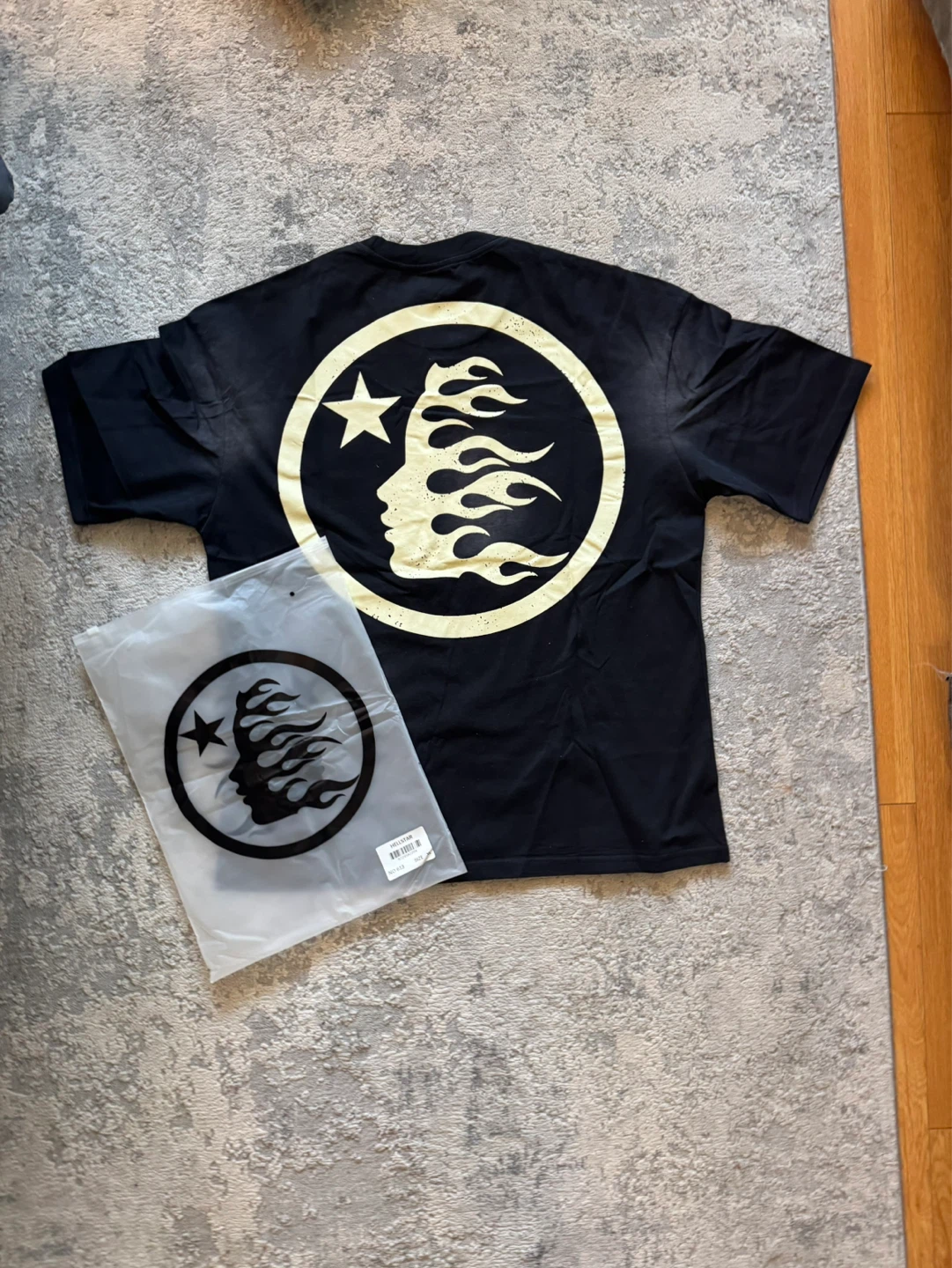 Hellstar T shirt XL - photo 4