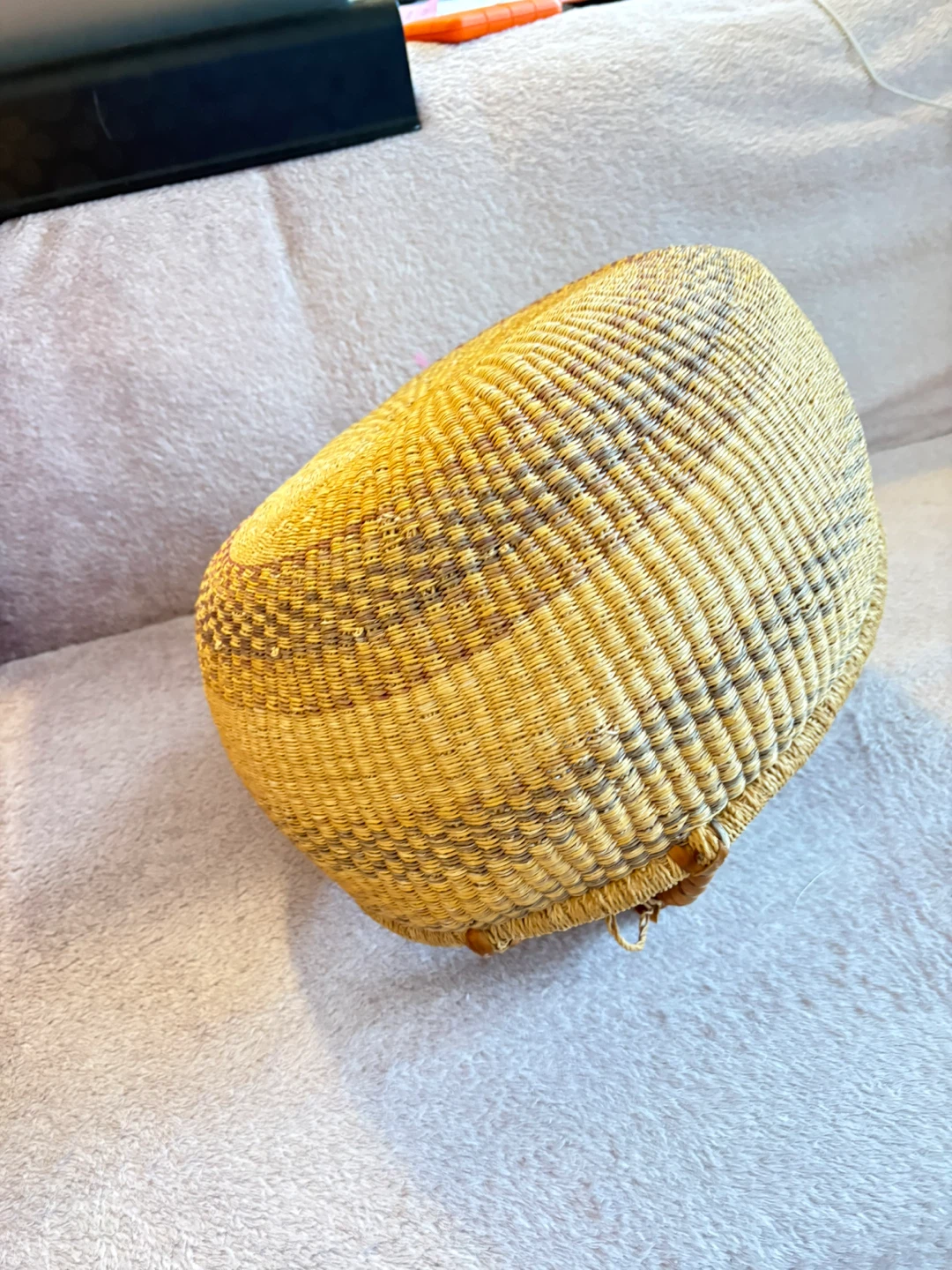 Woven Basket with Leather Handle - photo 3