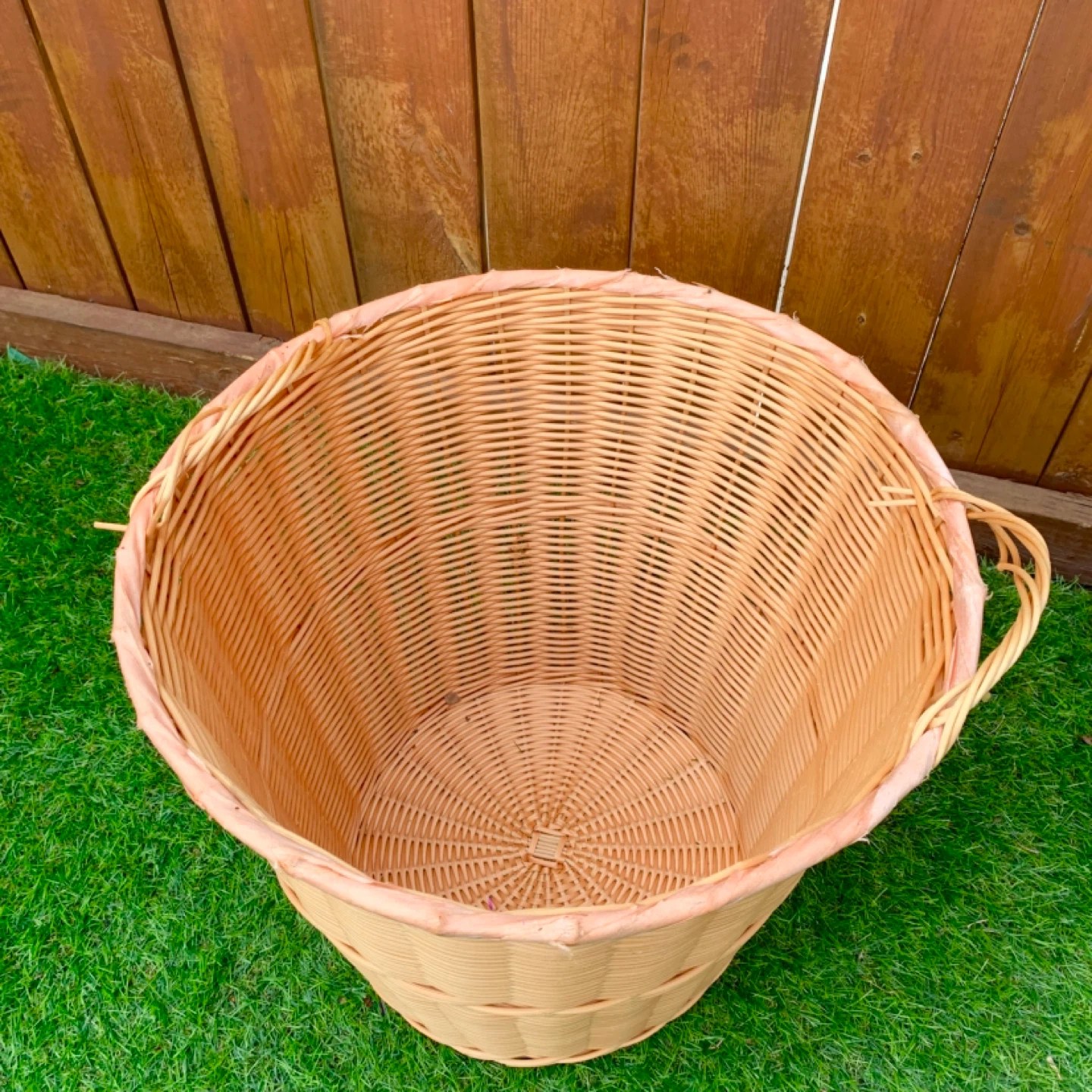 Wicker Laundry Basket Storage Basket With Handles Woven Bin - photo 2