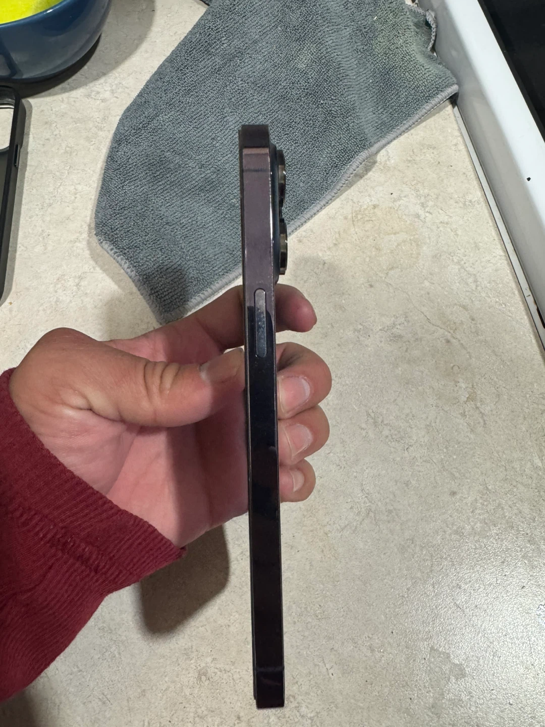 iPhone 14 Pro Max - photo 3