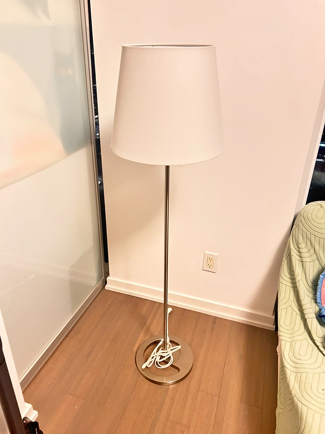 Standing lamp