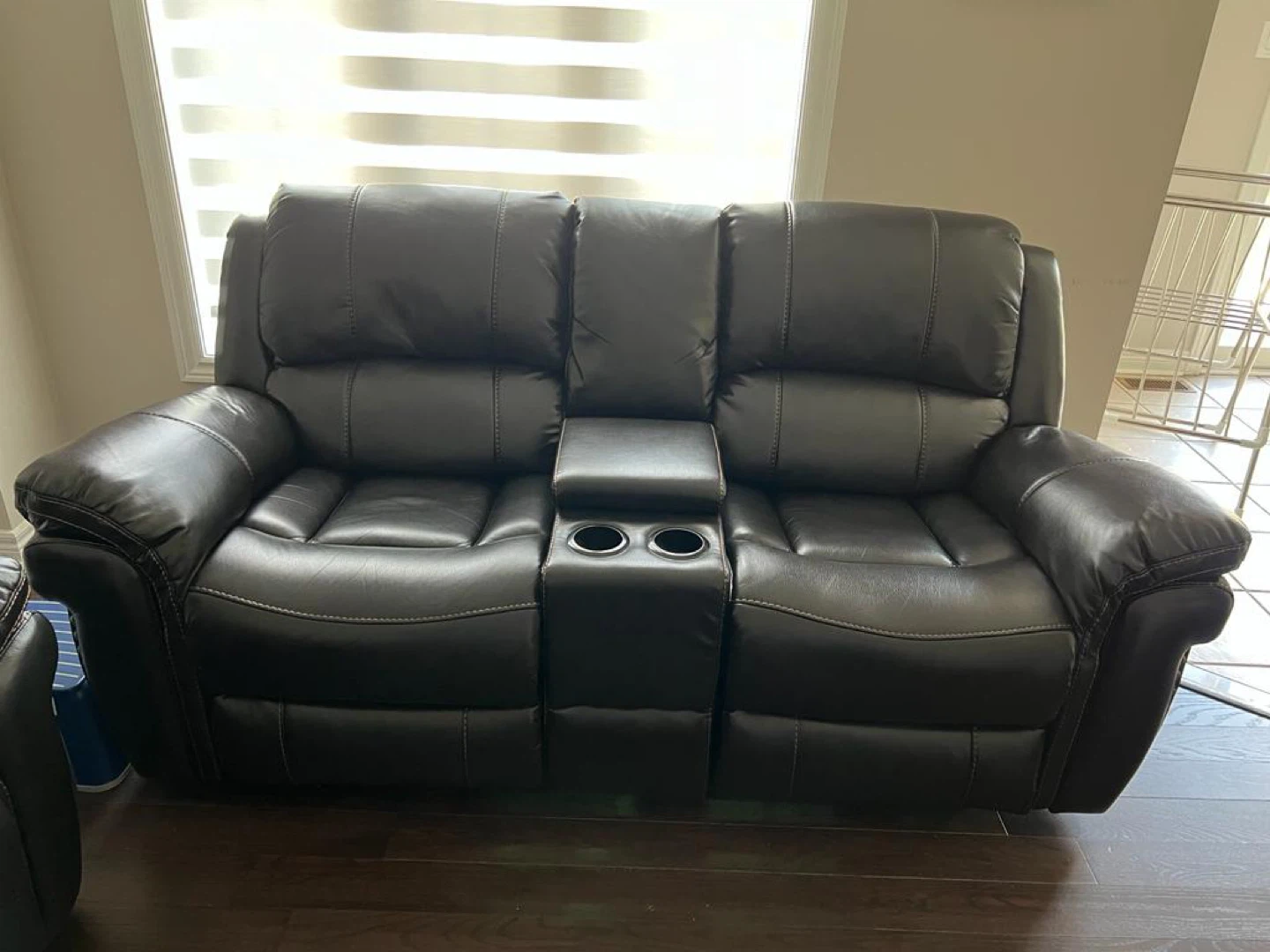 Black Leather Reclining Sofa - photo 2