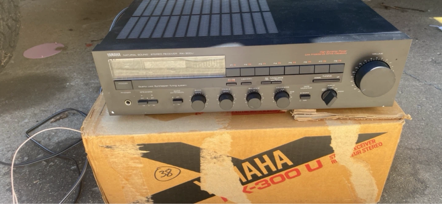 Yamaha Natural Sound Stereo Receiver RX-300U