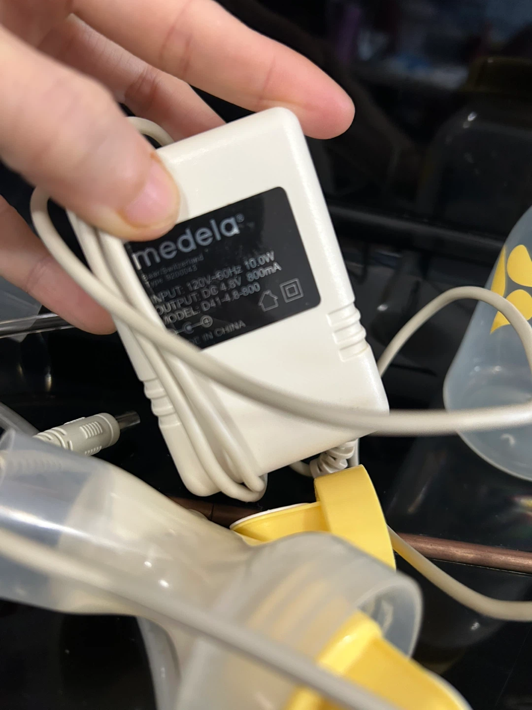 Medela Swing Electric Breast Pump Set - photo 3