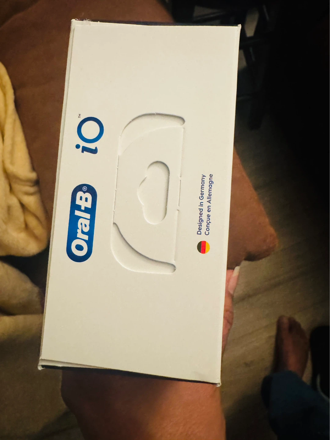 Oral-B iO Series 2 Rechargeable Toothbrush - photo 4