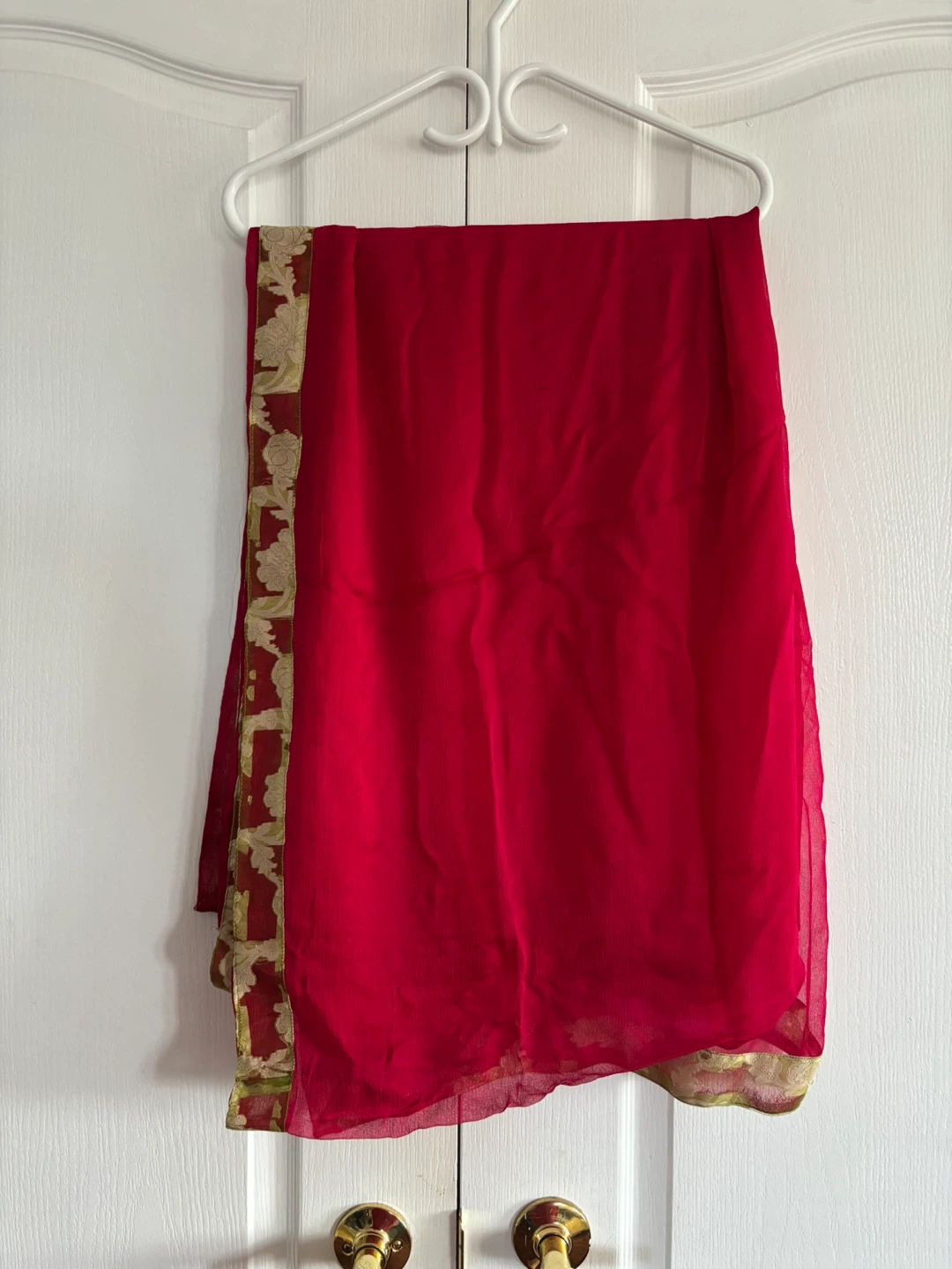 3-piece Green Embroidered Set with Hot Pink Dupatta - photo 5