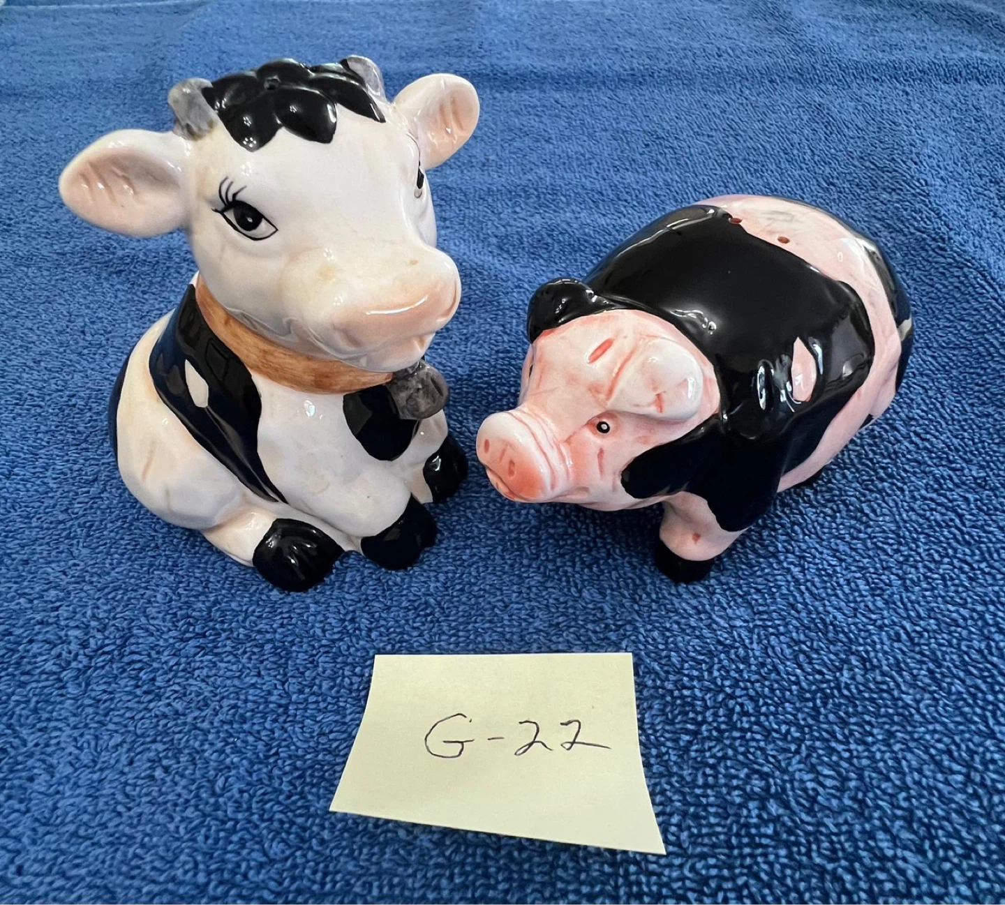 Ceramic Cow and Pig Salt and Pepper Shakers