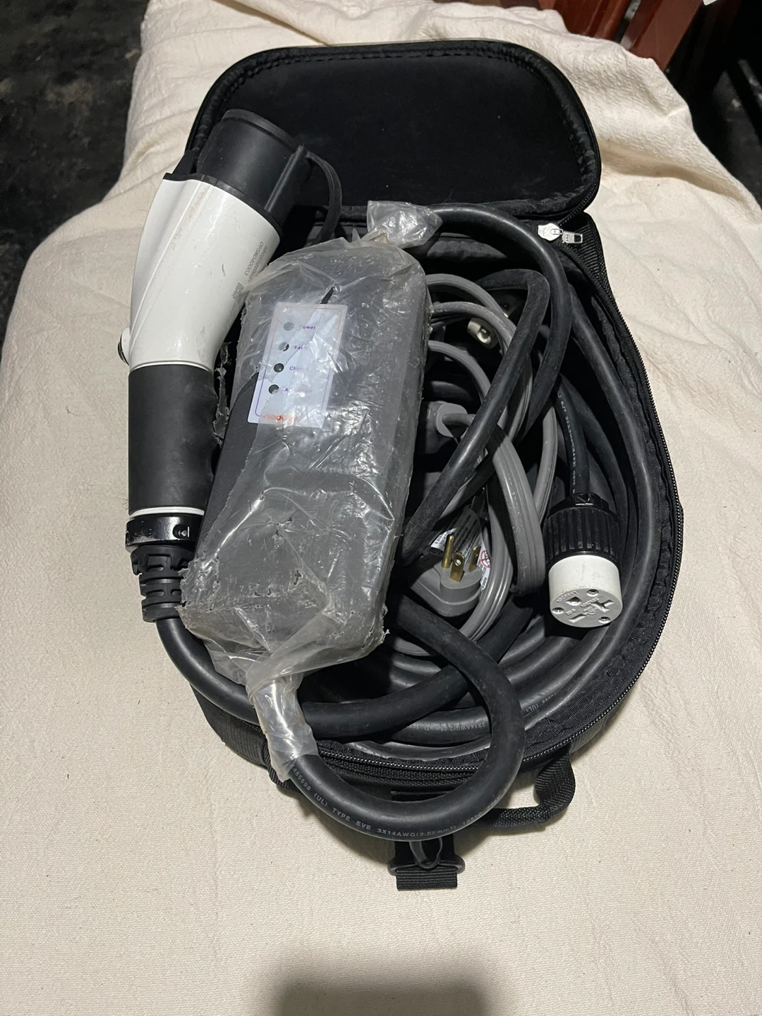 Woer Portable Ev Charger Level 1 & Level 2 Electric  Charger