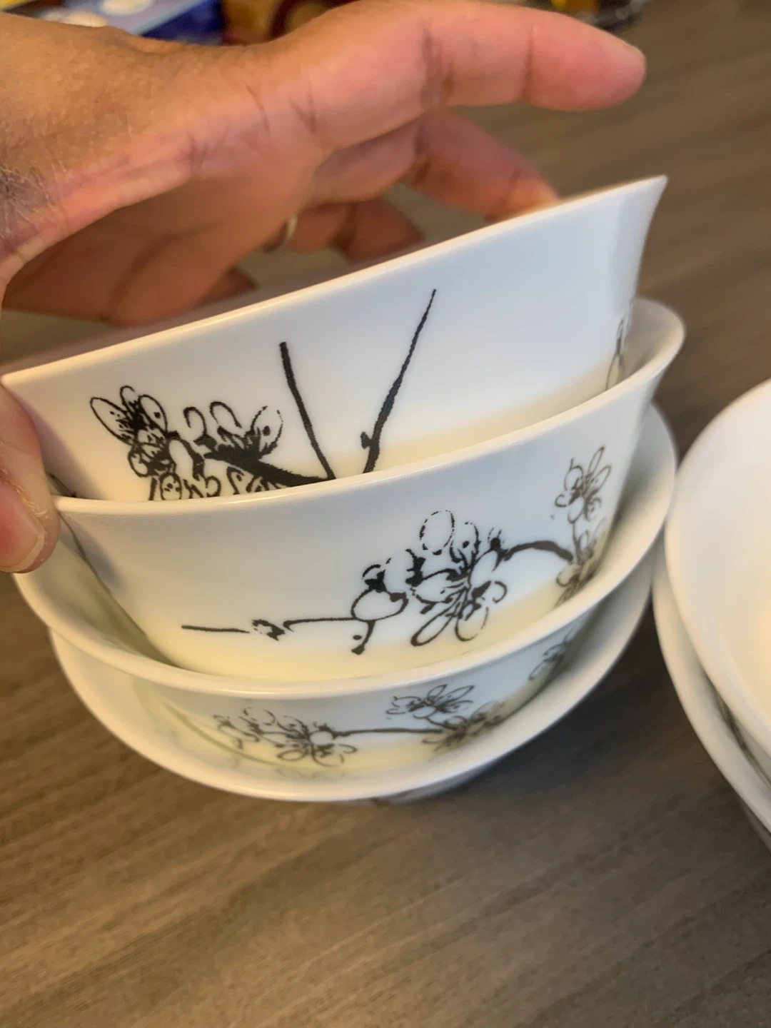 Minimalist Ceramic Bowl Set (8 pcs) - photo 2