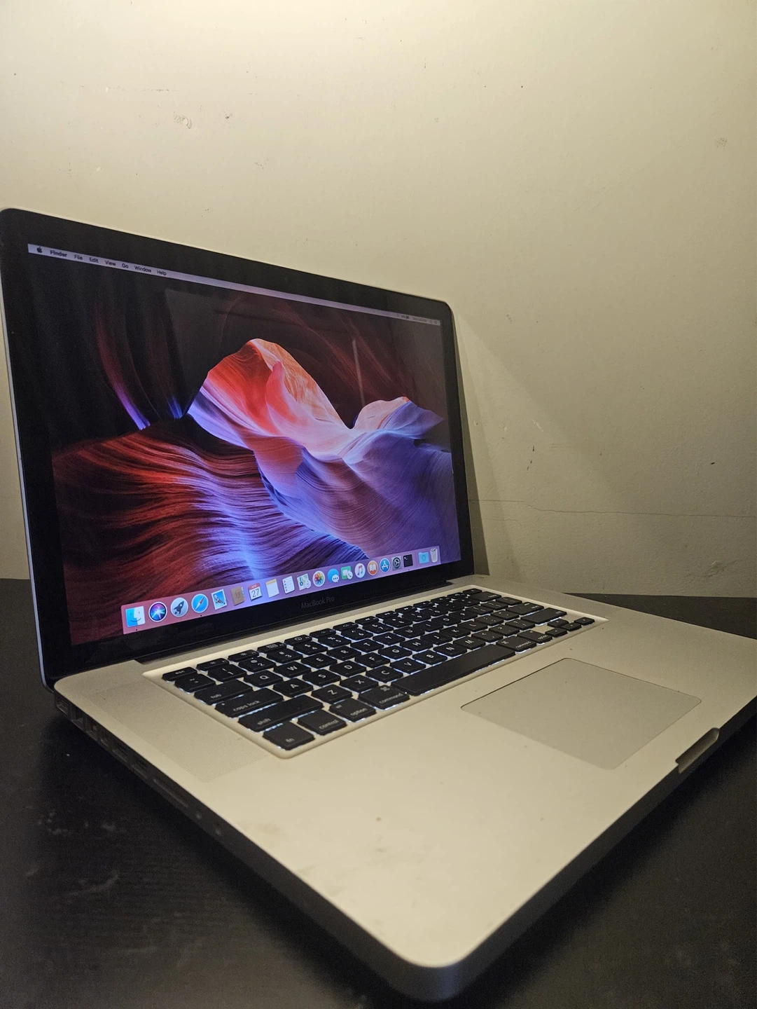 🔥 15” MacBook Pro - i7 (3.3GHz) | 320GB HD | Good Battery - photo 2