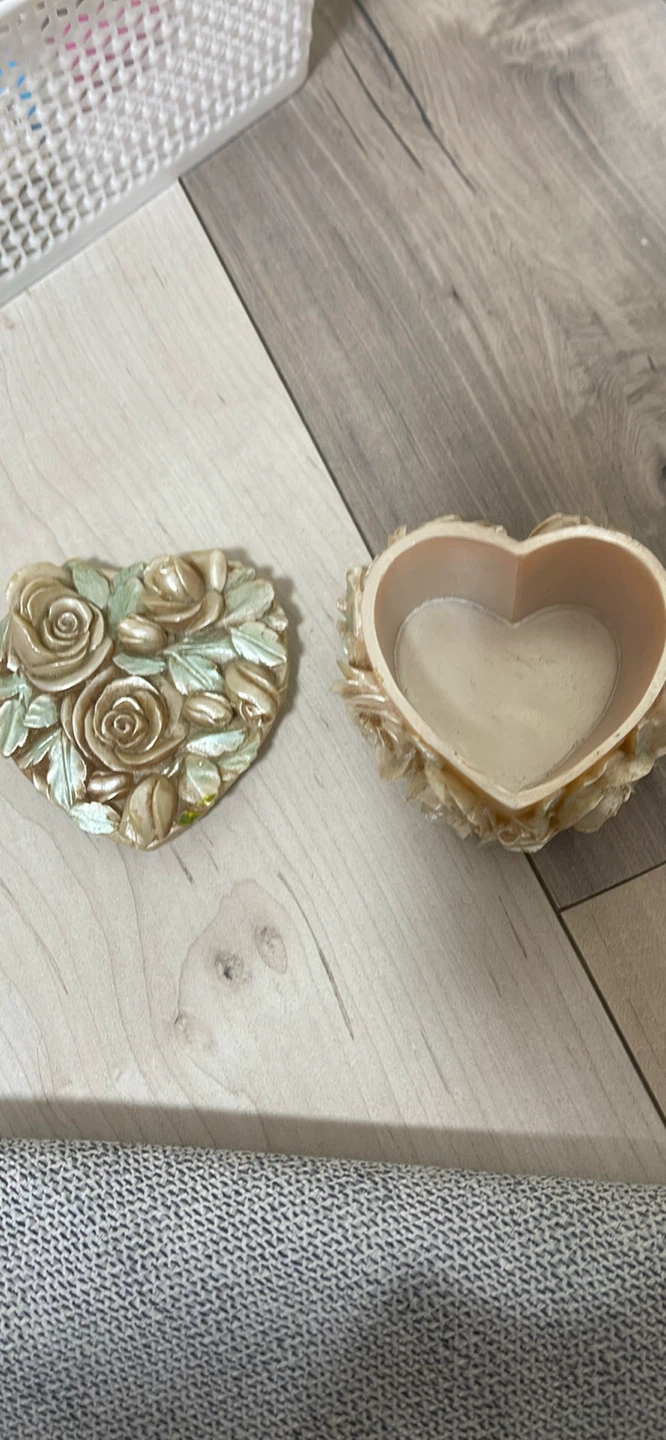 Heart Shaped Trinket Box with Rose Design - photo 2