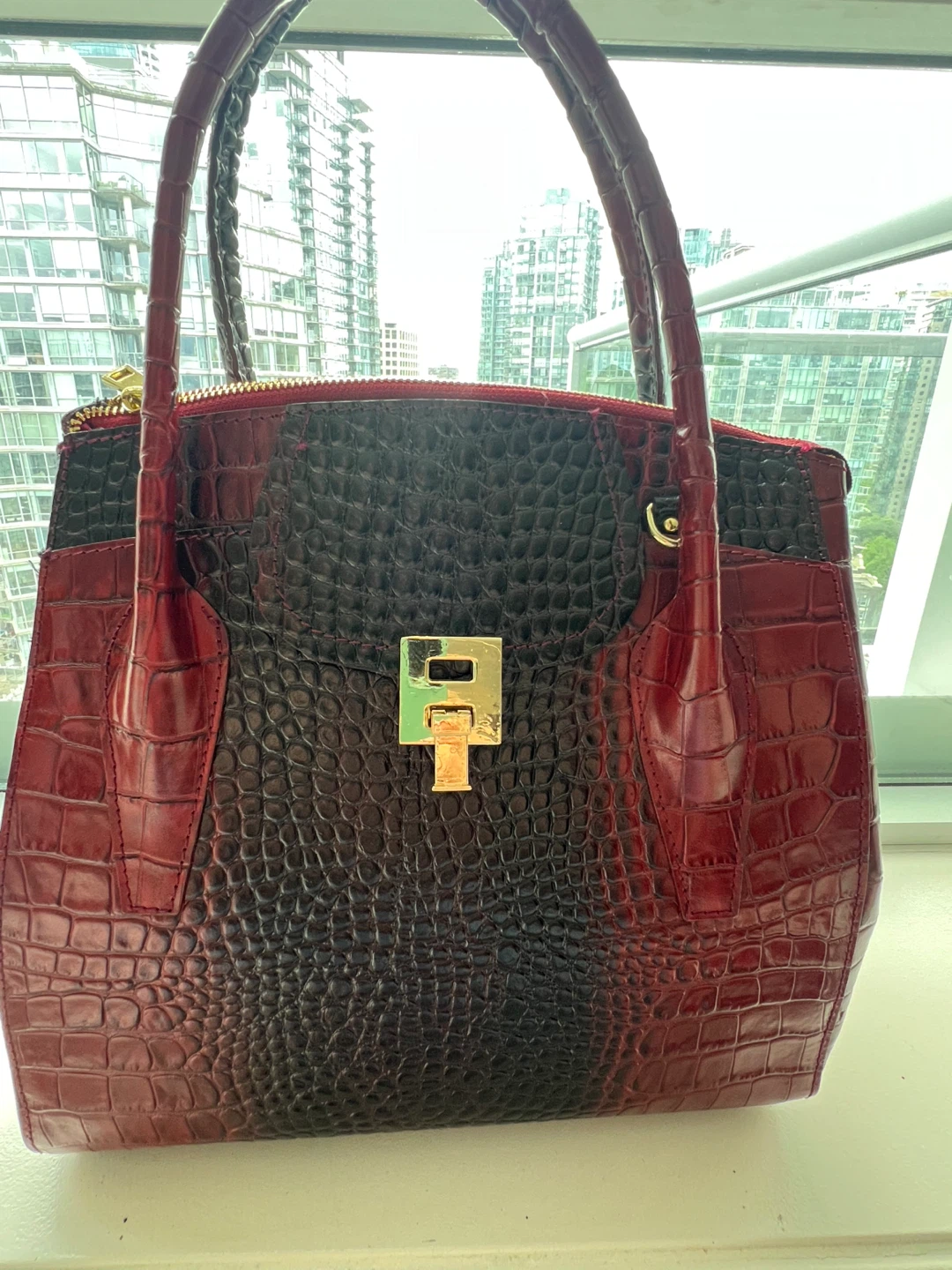 PULICATI Croc Embossed Leather Tote Bag