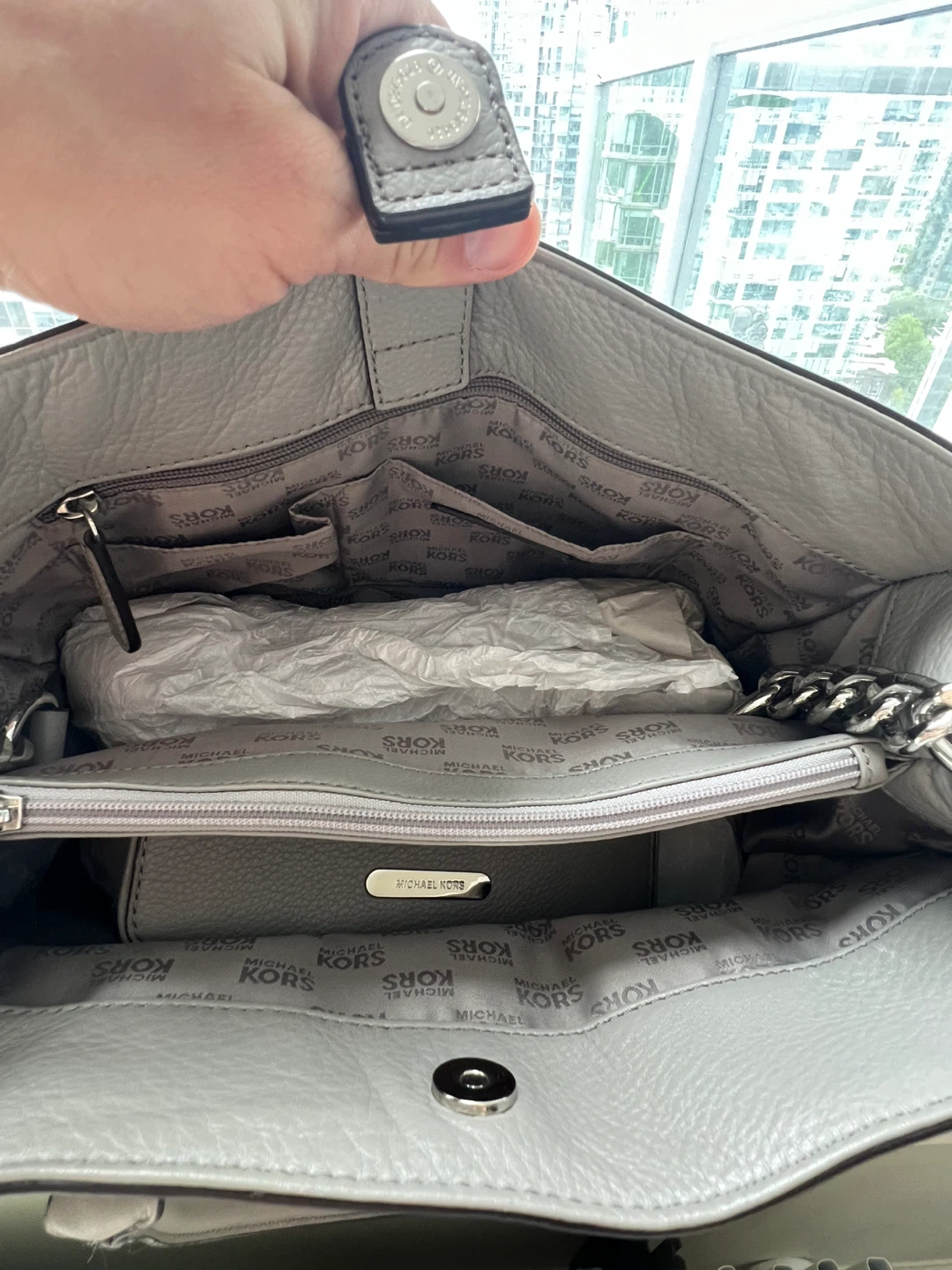 Michael Kors Grey Leather Tote Bag - photo 3