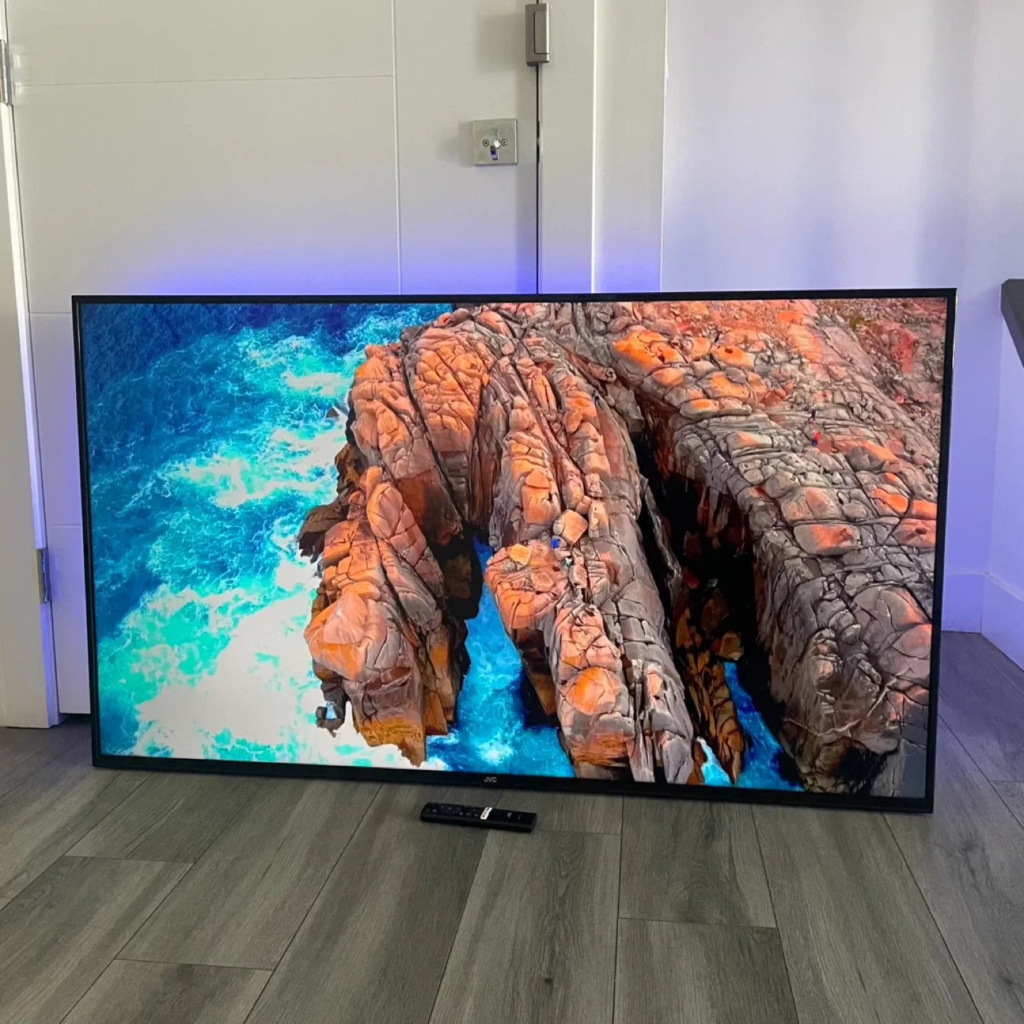 55” Smart 4K TV