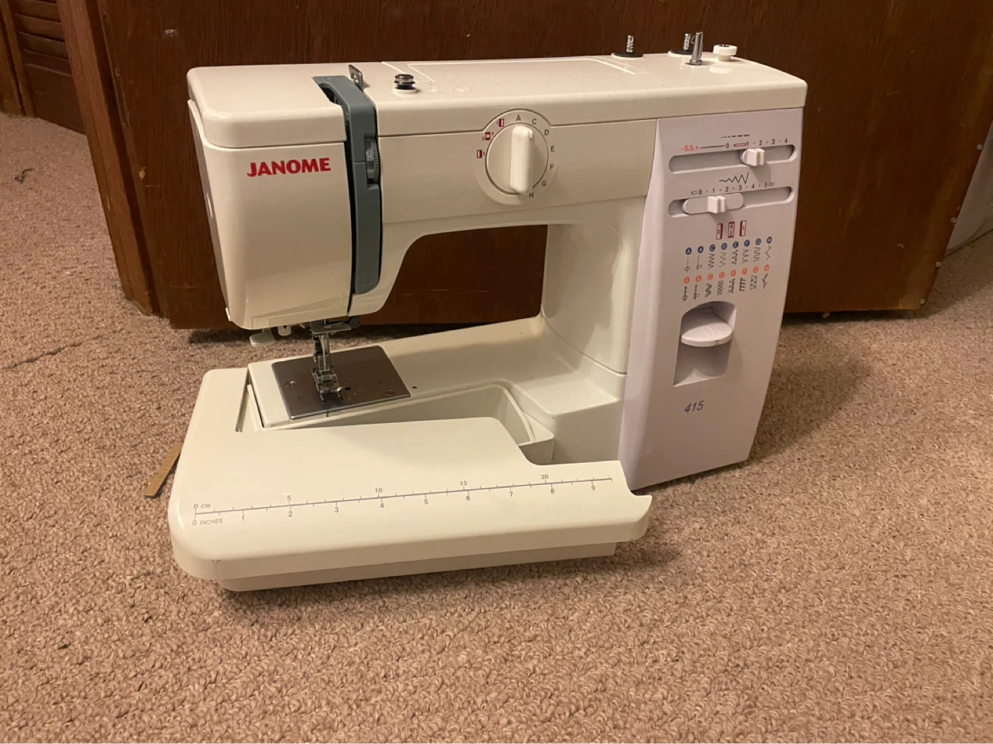 Janome 415 Sewing Machine with Foot Pedal and Case