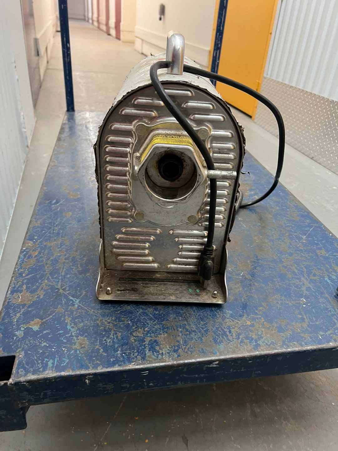 Meat grinder