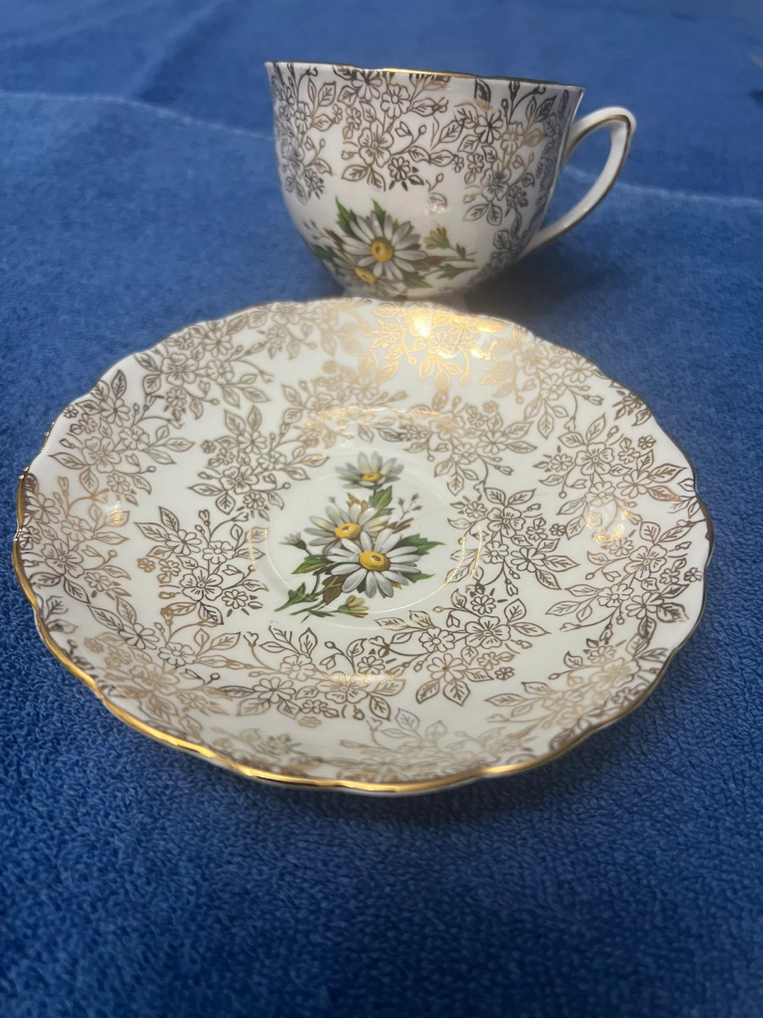 Set of 3 Vintage Teacups and Saucers (G27) - photo 4