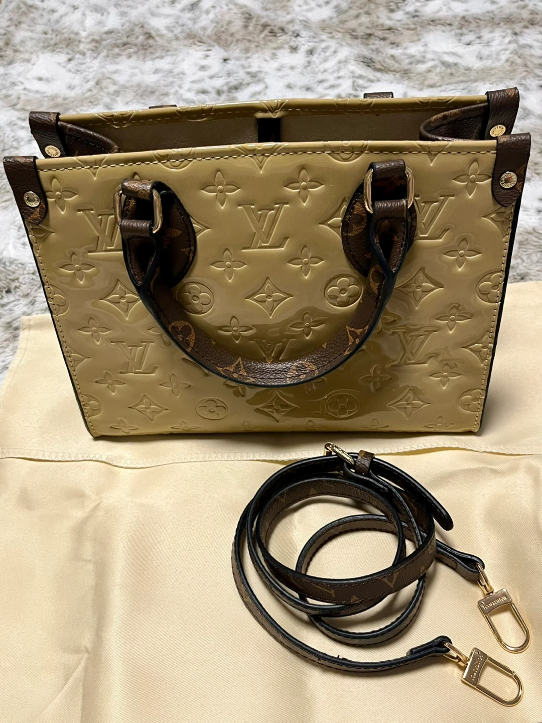 2 toned Handbag (Pre loved) - photo 3