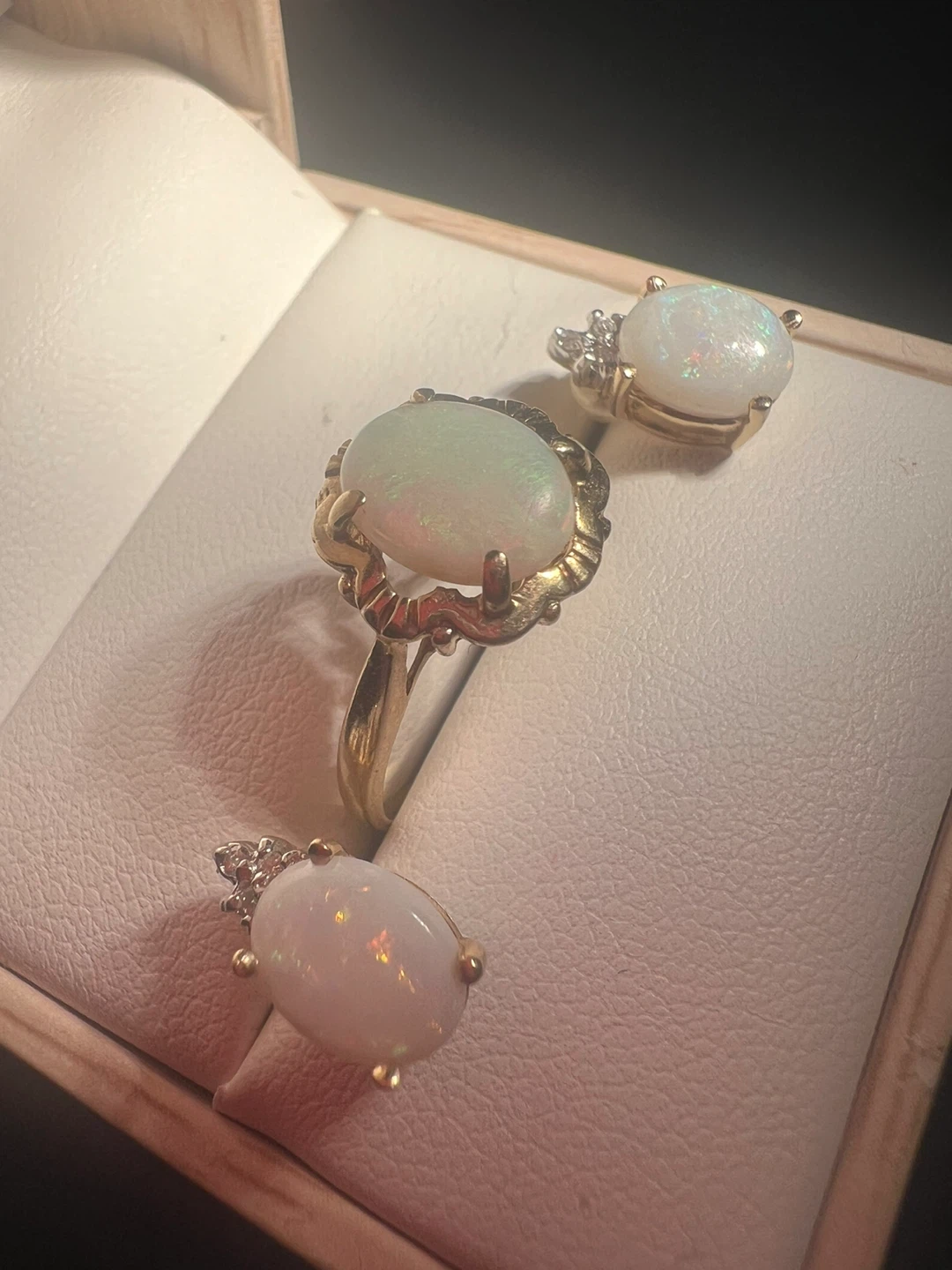 10 k Opal ring and 14 k Diamond earRing Set - photo 2