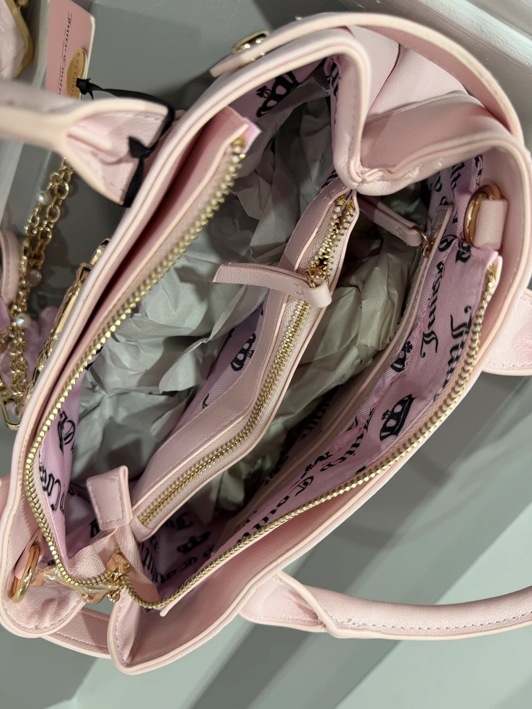 Juicy Couture Pink Handbag with Matching Wallet & Charm - photo 3