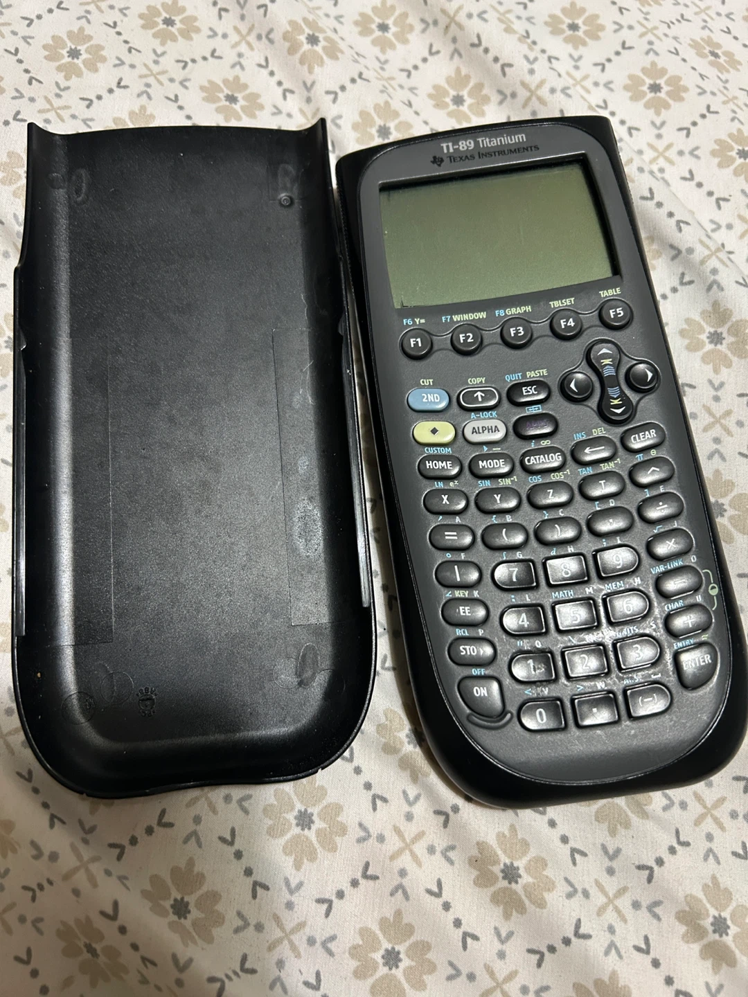 TI-89 Titanium Graphing Calculator 🌱 - photo 3