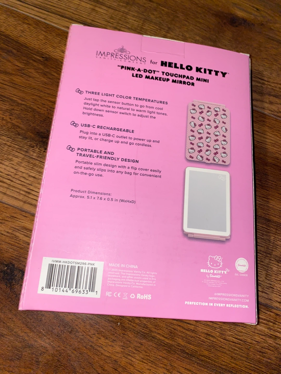 Impressions Vanity Hello Kitty " Mini LED Makeup Mirror - photo 2