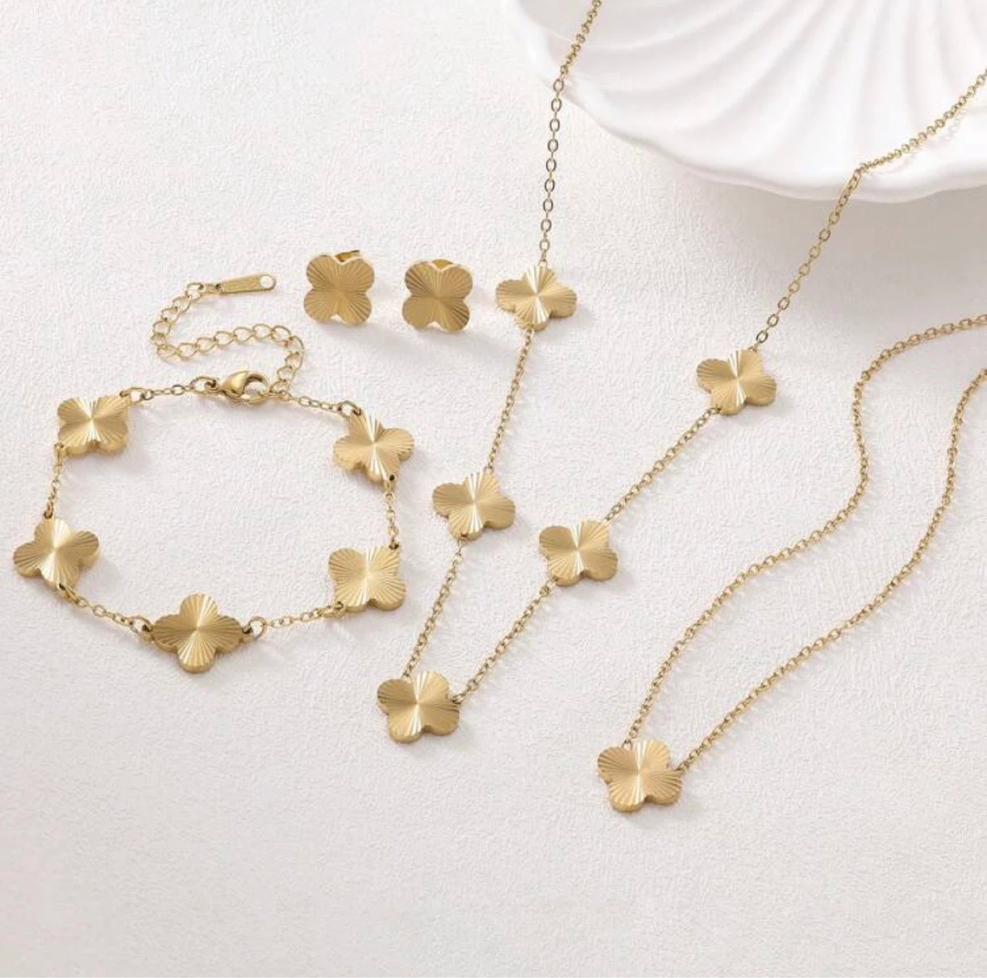 Gold Clover Necklace Bracelet and Earrings 5 piece Set - photo 5