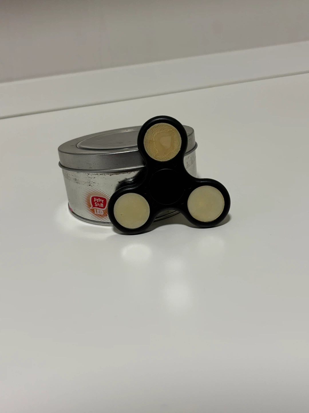 Black Fidget Spinner with Tin Case