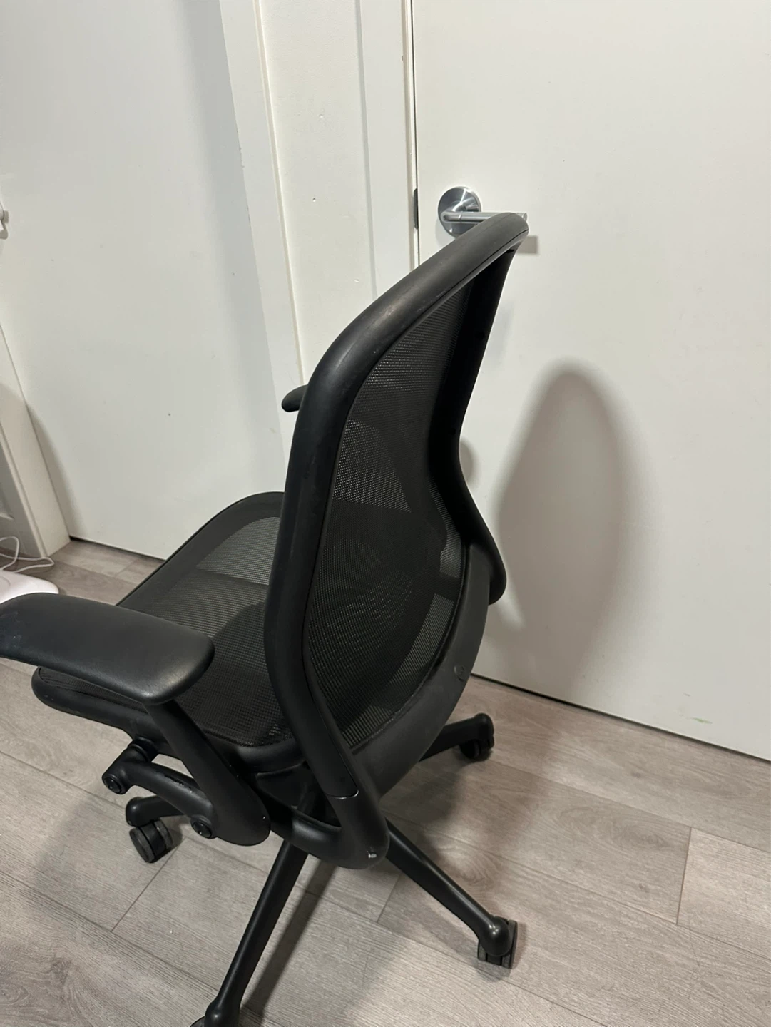 Office chair - photo 4
