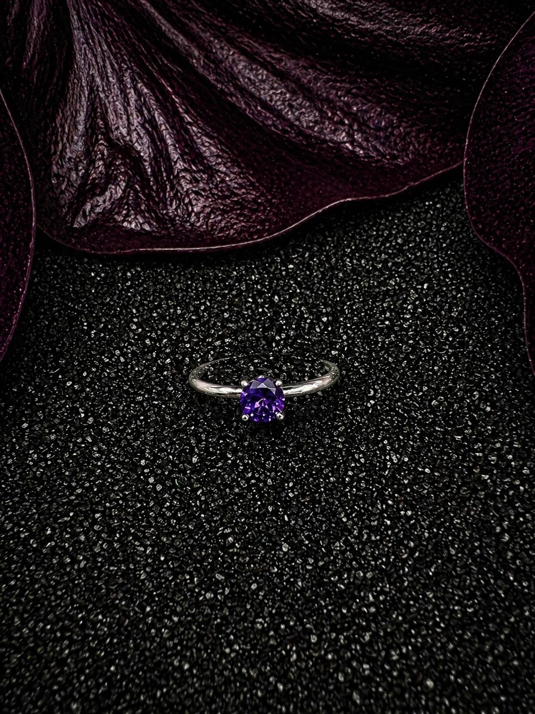 Silver rings with purple Amethyst gemstone