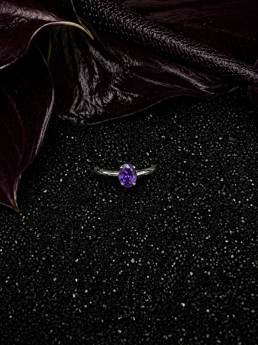 Oval Amethyst Solitaire Ring - photo 4