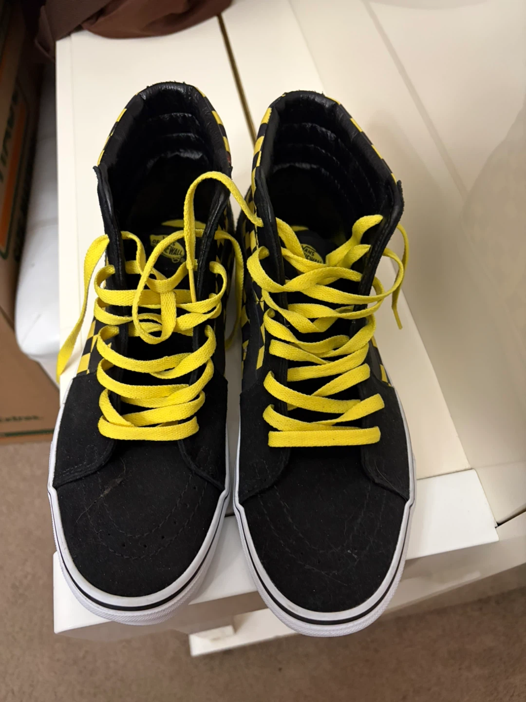 Vans Sk8-Hi Where's Waldo? Sneakers Size 9.5
