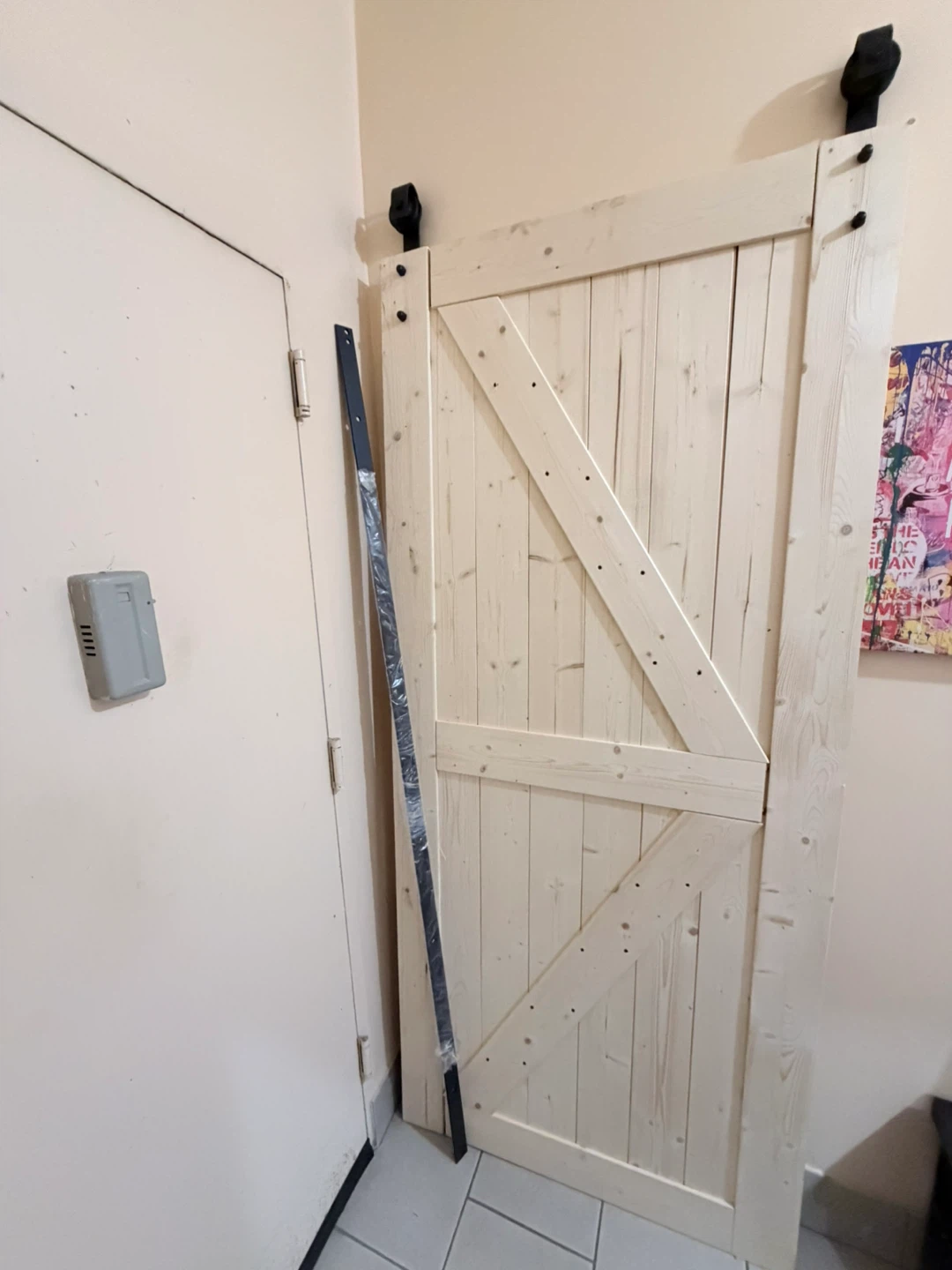 Wood Barn Door with Hardware