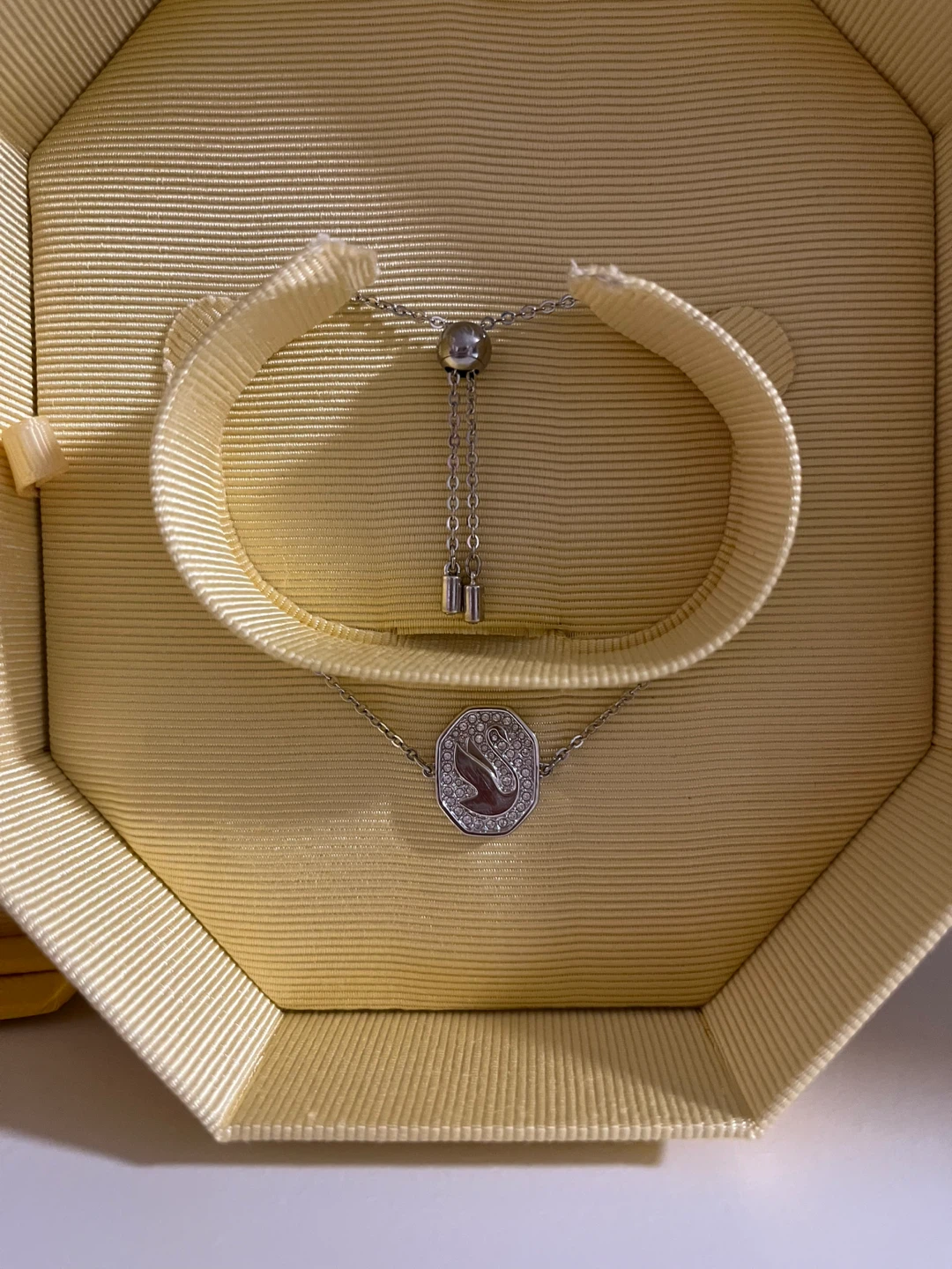 Swarovski Crystal Swan Bracelet - photo 2