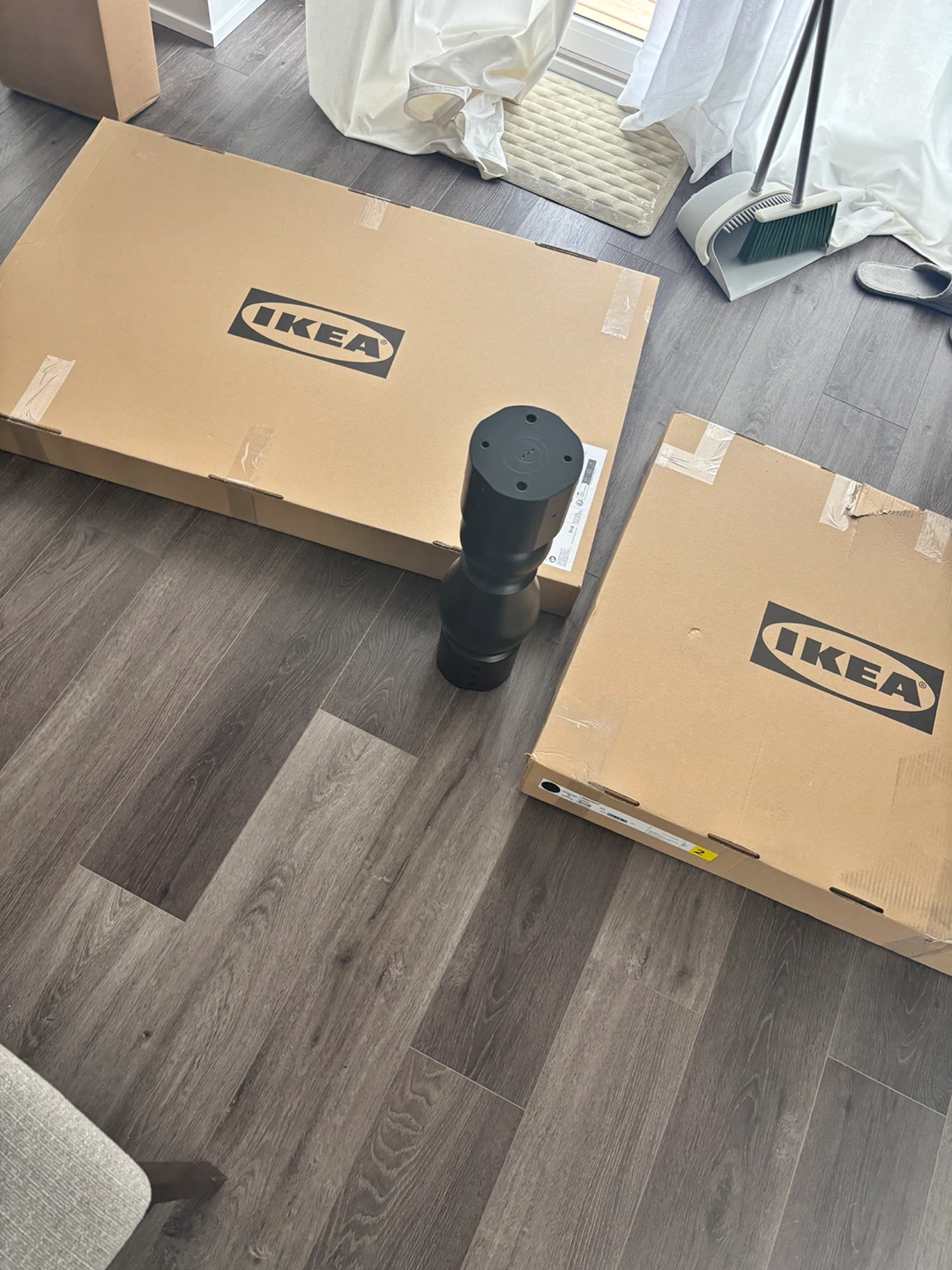 Like New Ikea INGATORP Expandable Dining Table + Assembly Help I - photo 5