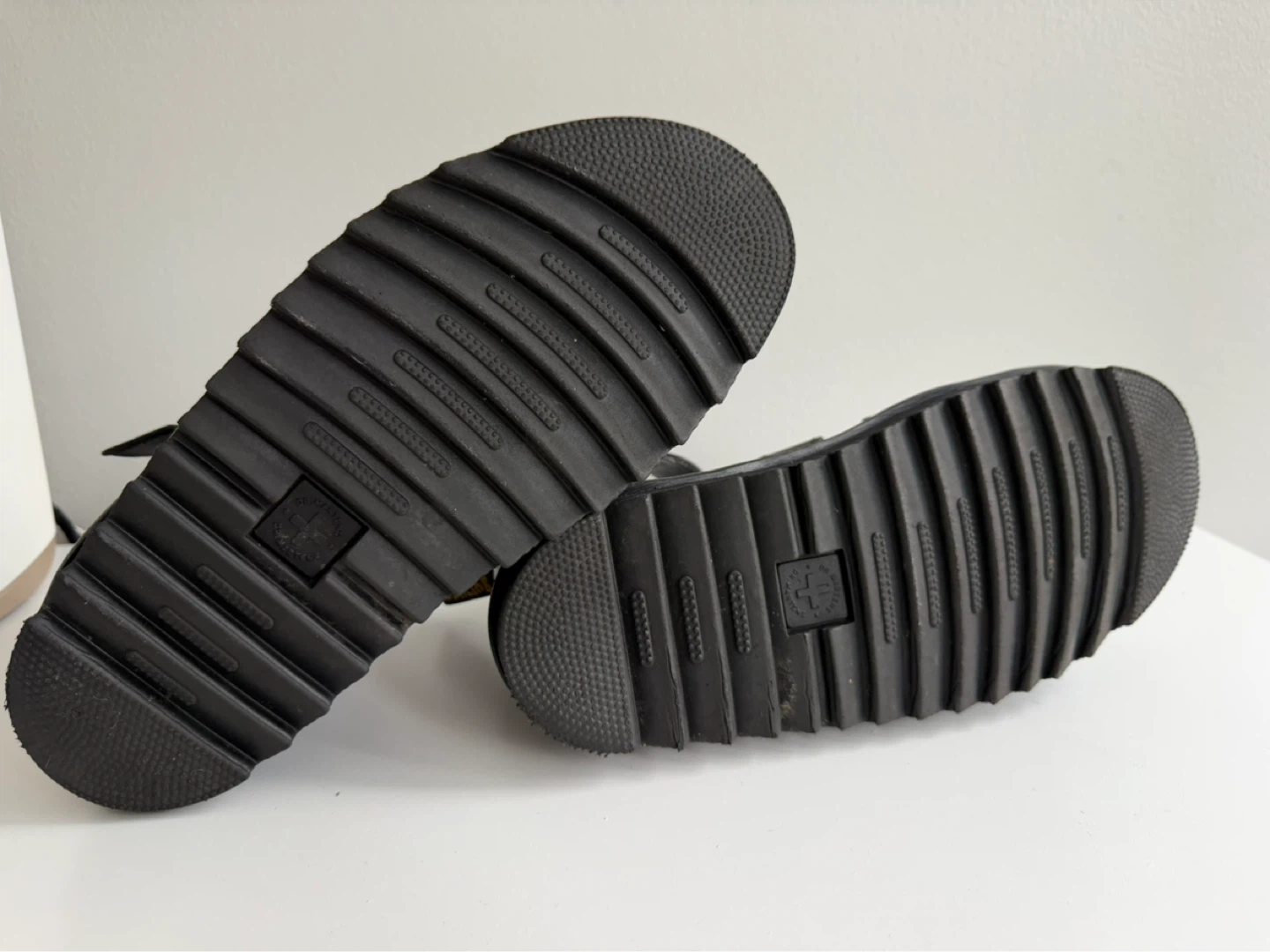 Dr. Martens Black Leather Platform Sandals Size US 8 - photo 4