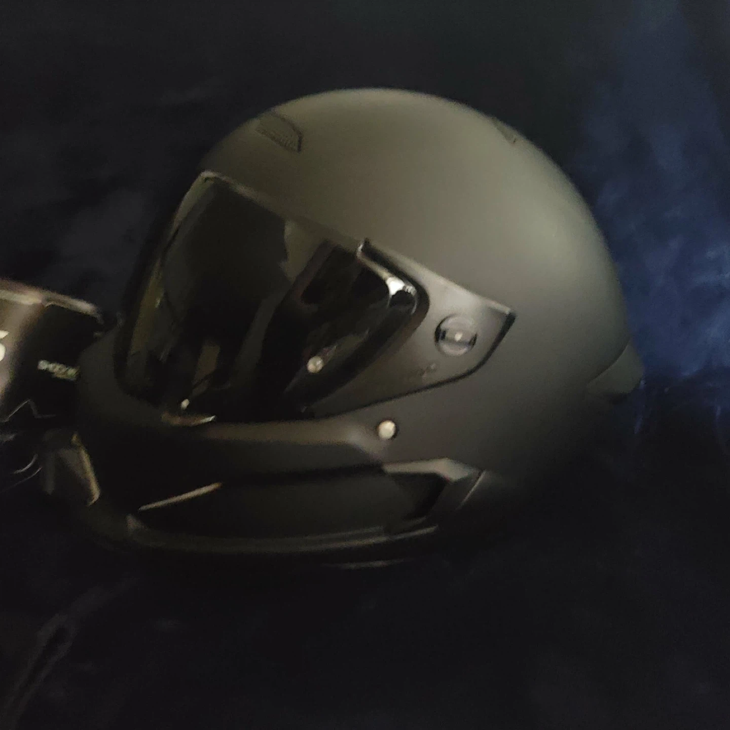 Ruroc Helmet w 2 replacement visors - photo 4