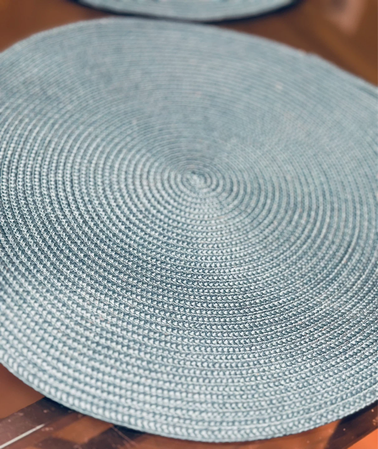 Round Woven Placemats (Set of 2) - photo 4