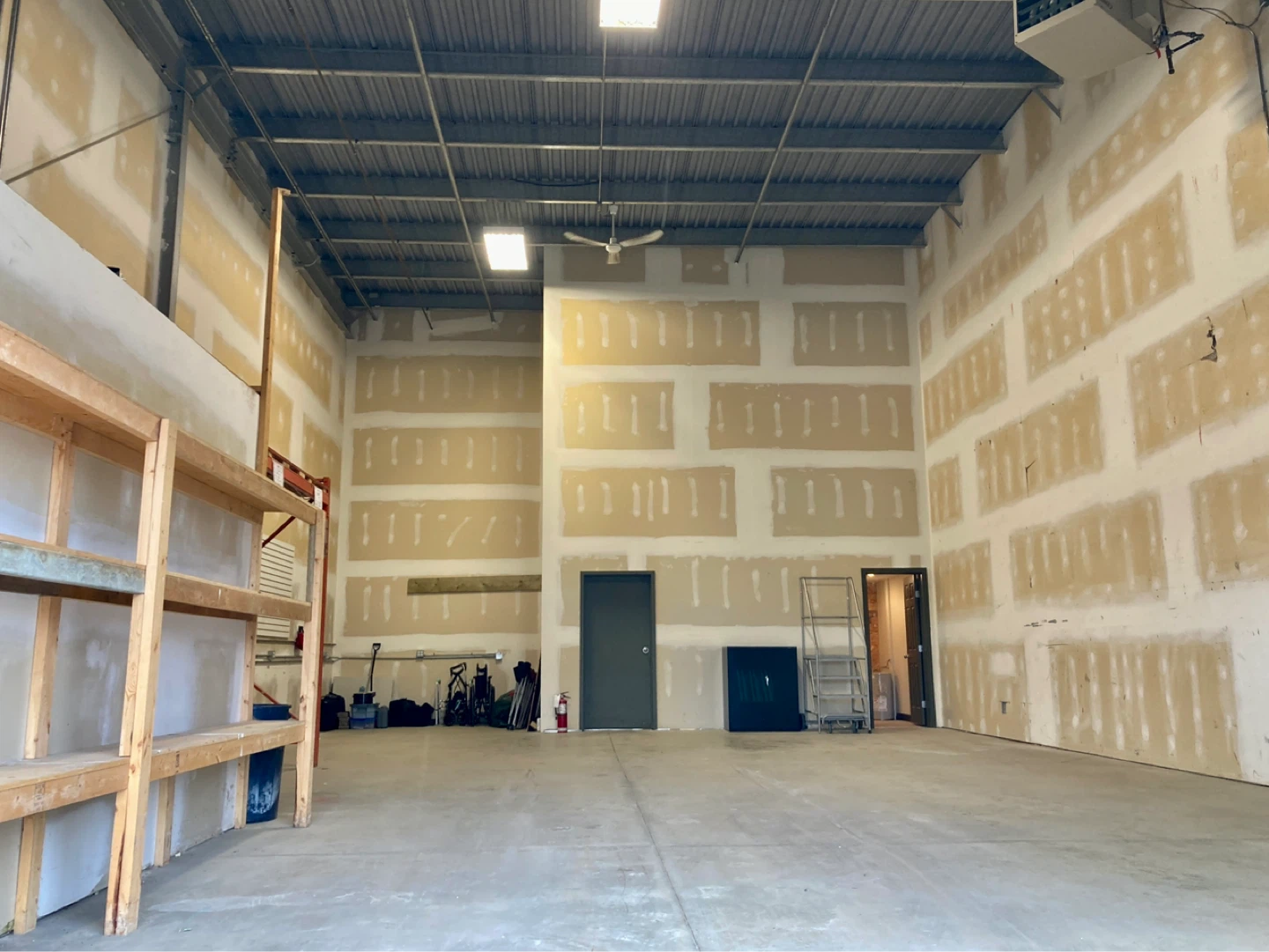 Warehouse storage