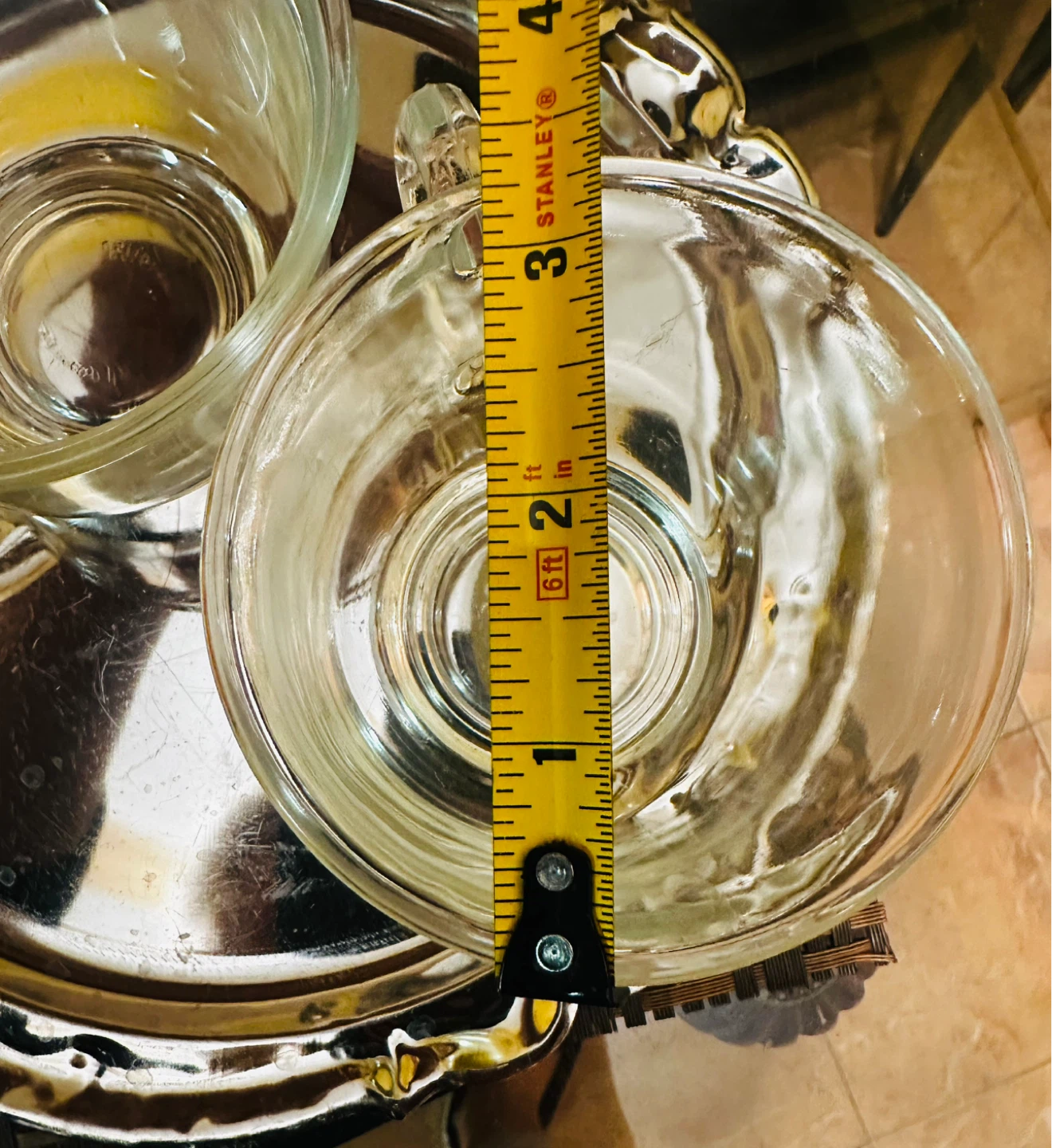 Set of 2 Clear Glass Tea Cups with Silver Tray - photo 4