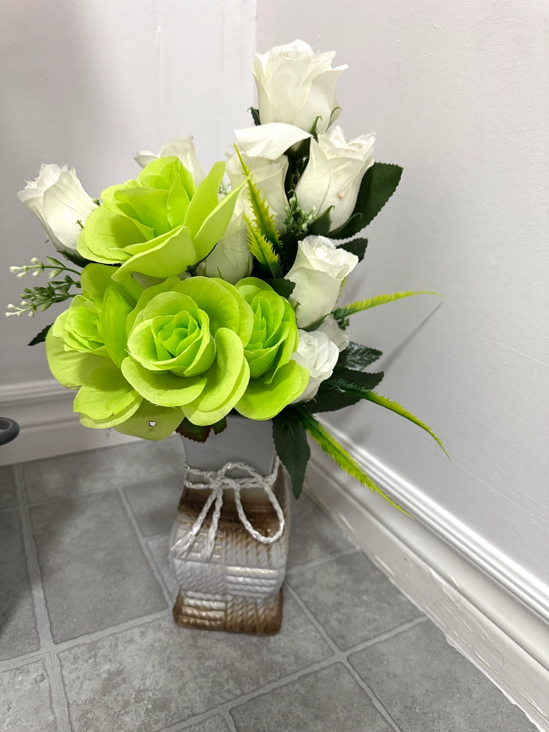 White and Green Rose Floral Arrangement in Decorative Vase