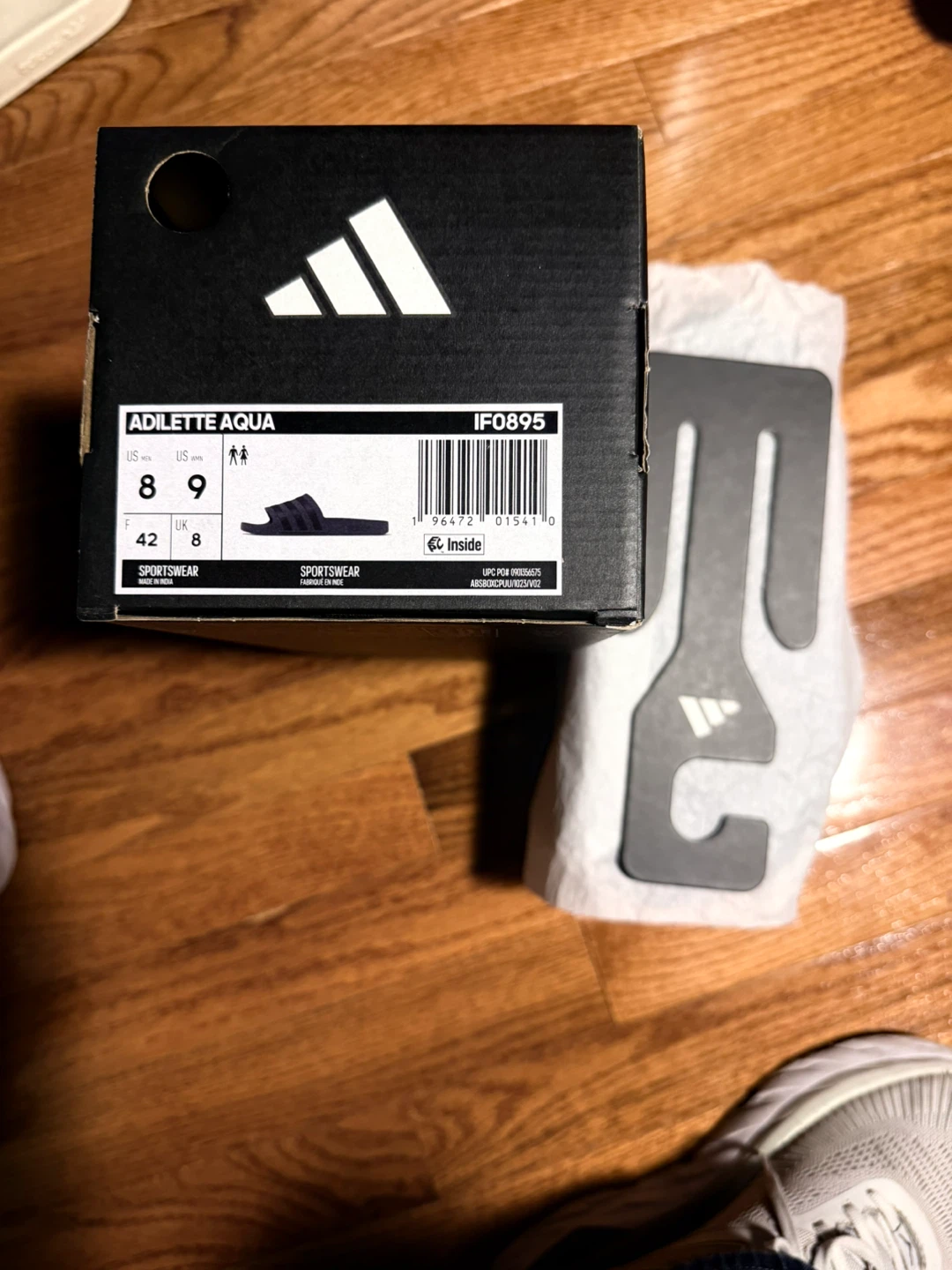 🌱 Adidas Adilette Aqua Slides - Size 8/9 - Blue
