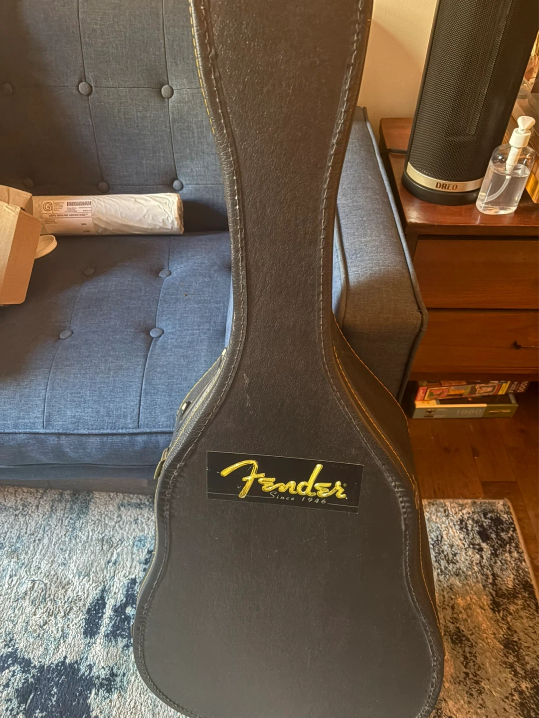 Fender Acoustic Guitar with Case - photo 2