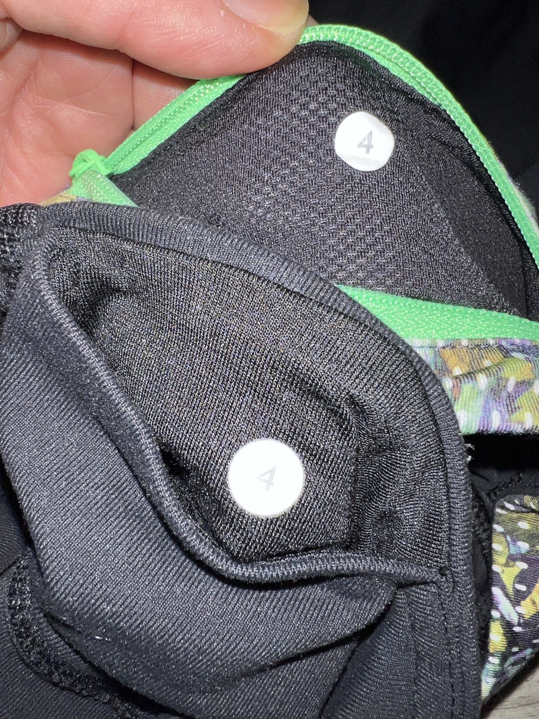 Lululemon Athletica Black Crop Leggings Size 4 - photo 4