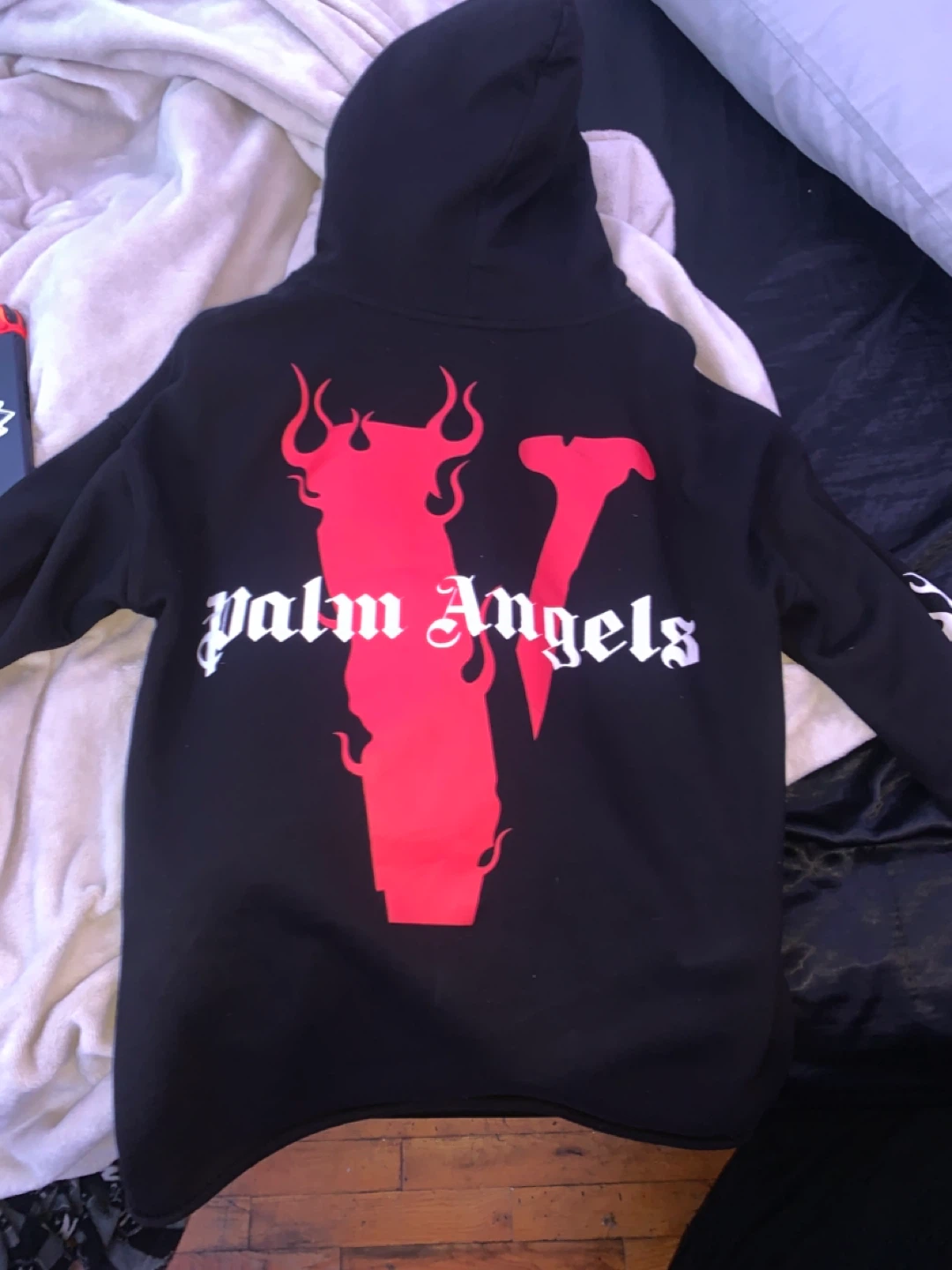 Vlone x Palm Angels Hoodie Black/Red Size M - photo 2