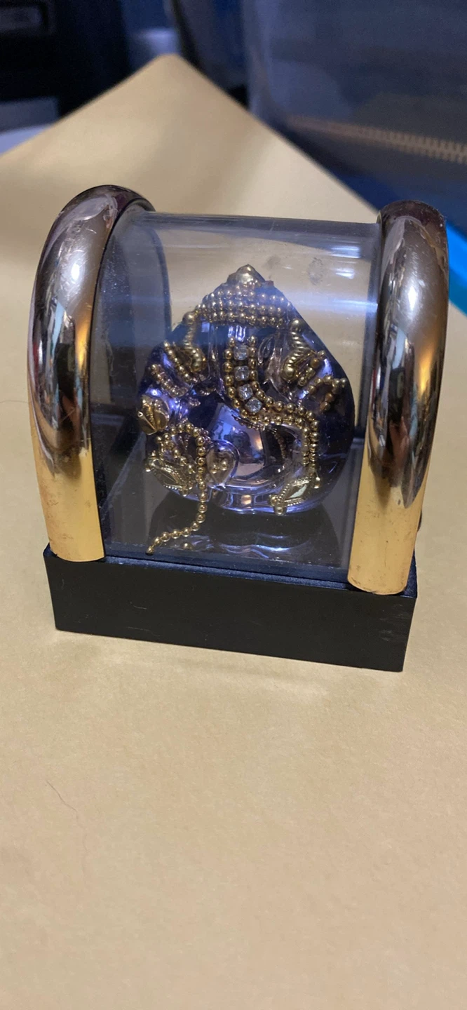 Decorative Ganesha Figurine in Display Case - photo 4