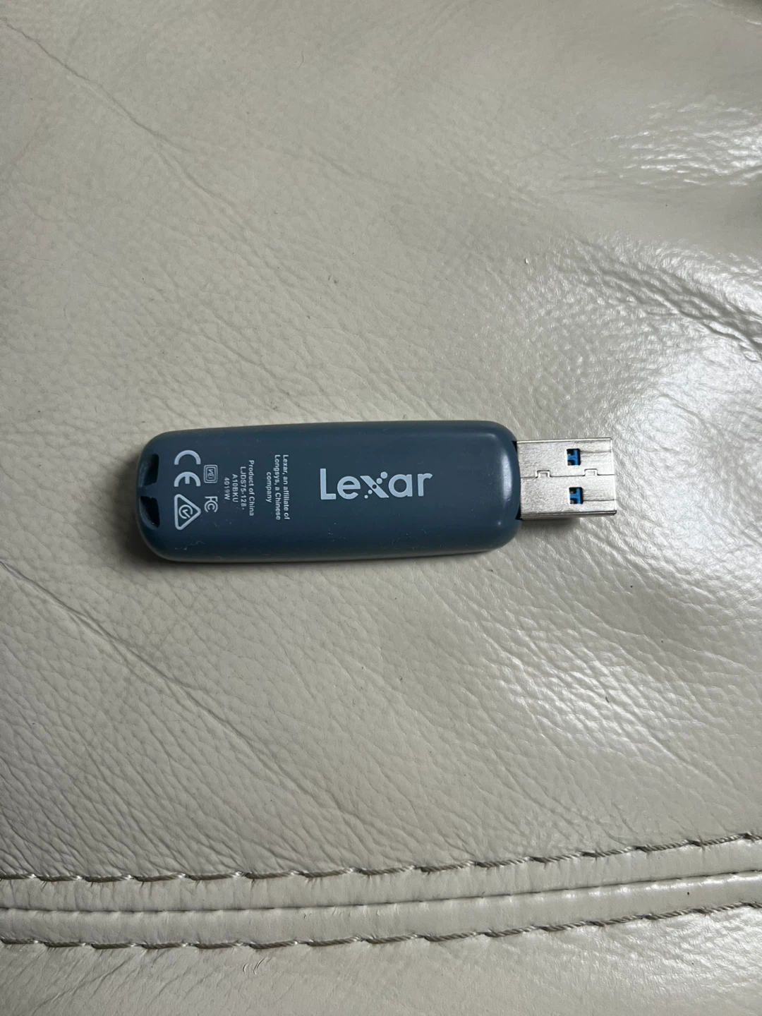 Lexar 128GB USB Flash Drive - photo 2