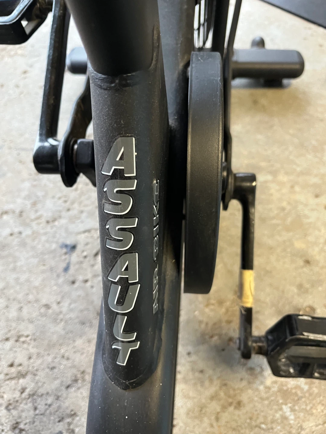 Assault Air Bike - photo 5
