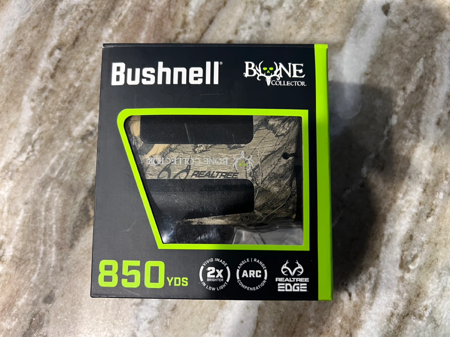 Bushnell Bone Collector 850 YDS Rangefinder
