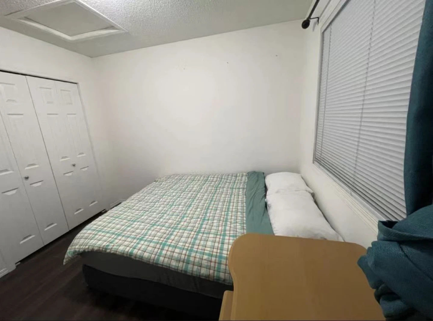 Private bedroom x 2 for rent - photo 3